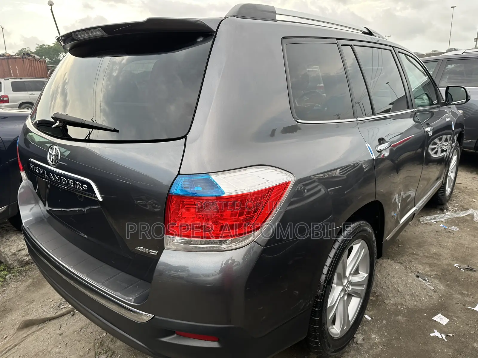 Toyota Highlander Limited 3.5l 4WD 2013 Gray