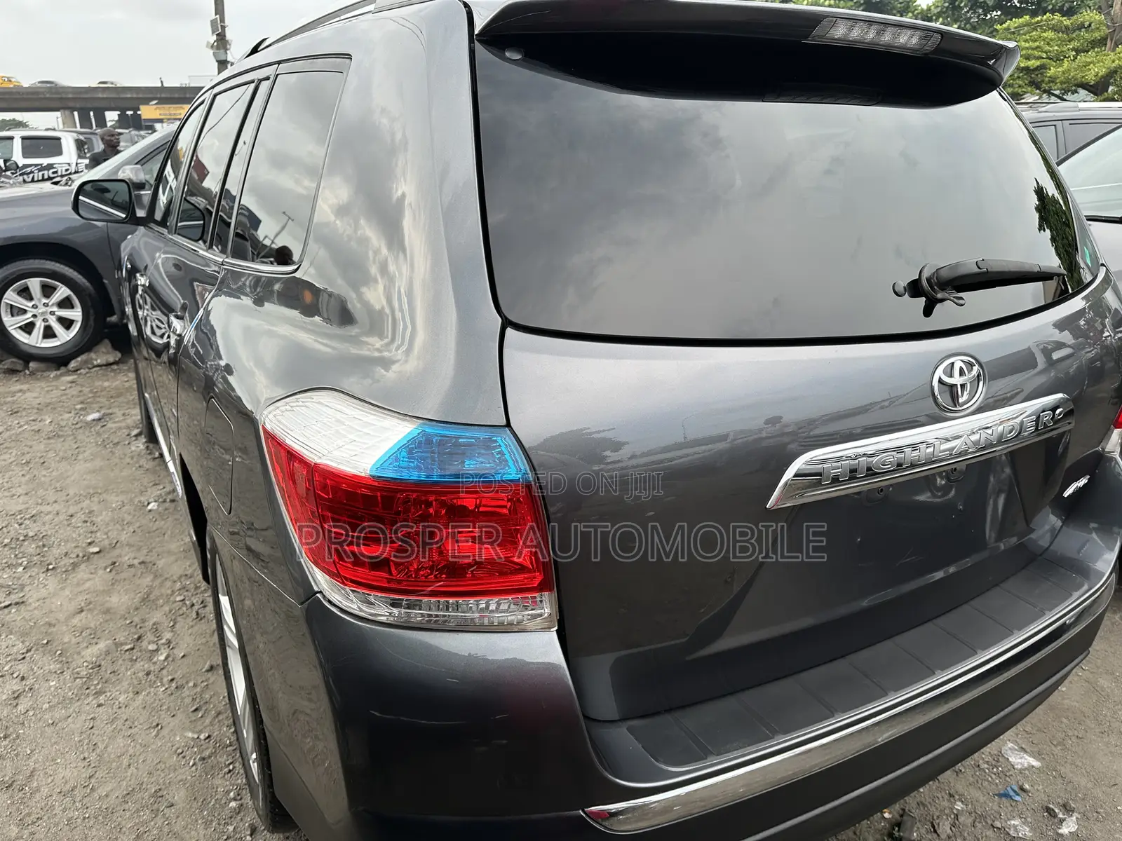 Toyota Highlander Limited 3.5l 4WD 2013 Gray
