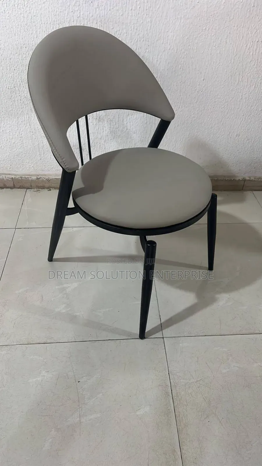Standard Beautiful Dinning Chair