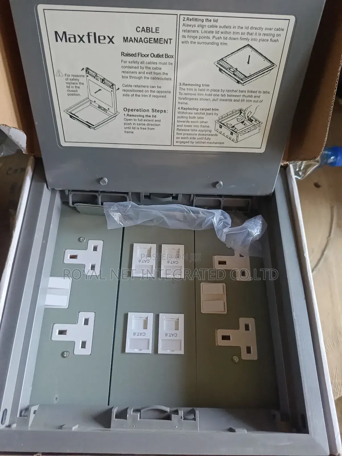 Floor Box With Data and Power 4ways