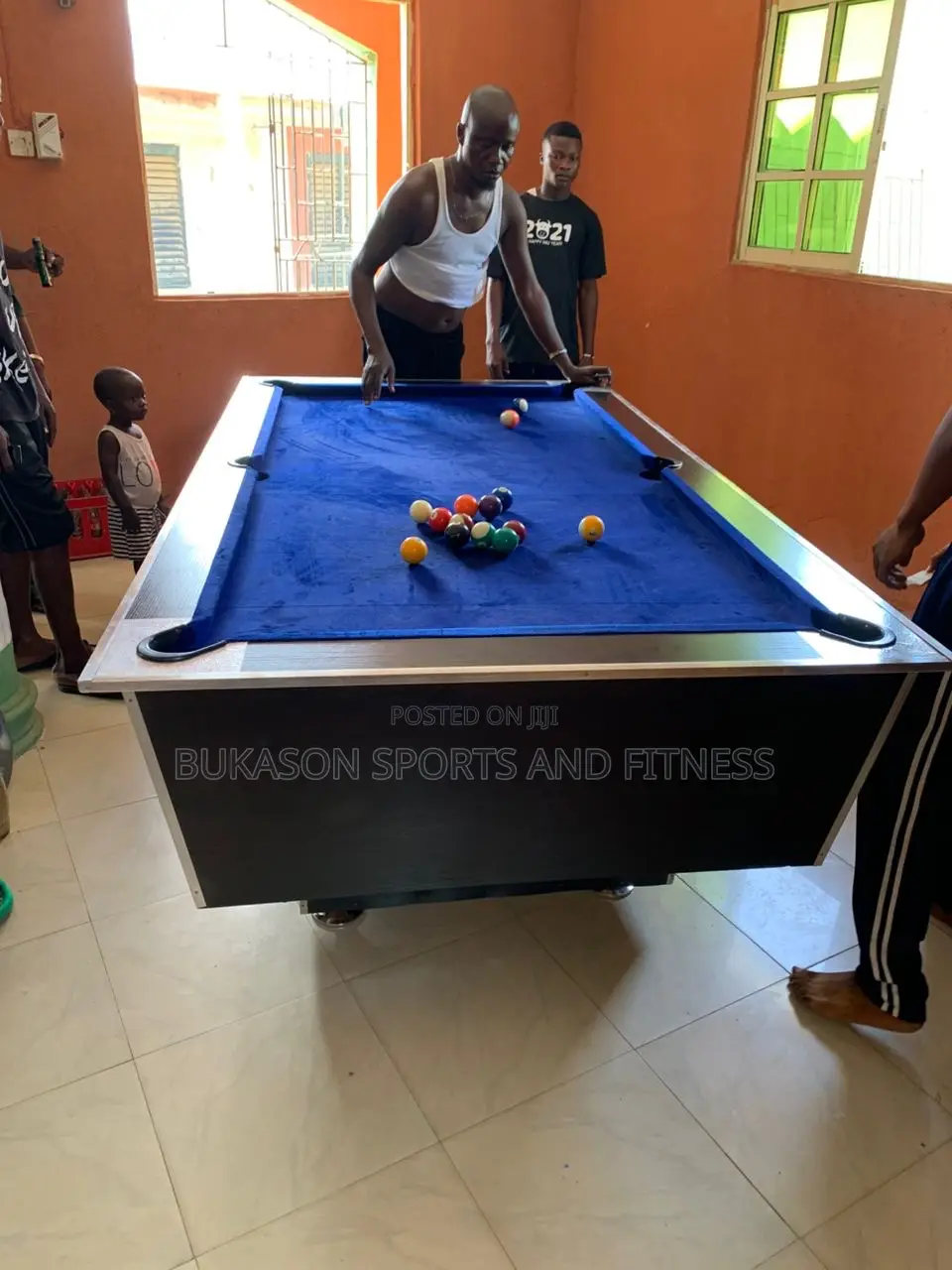 Superior Low Cost Snooker Board With Accessories