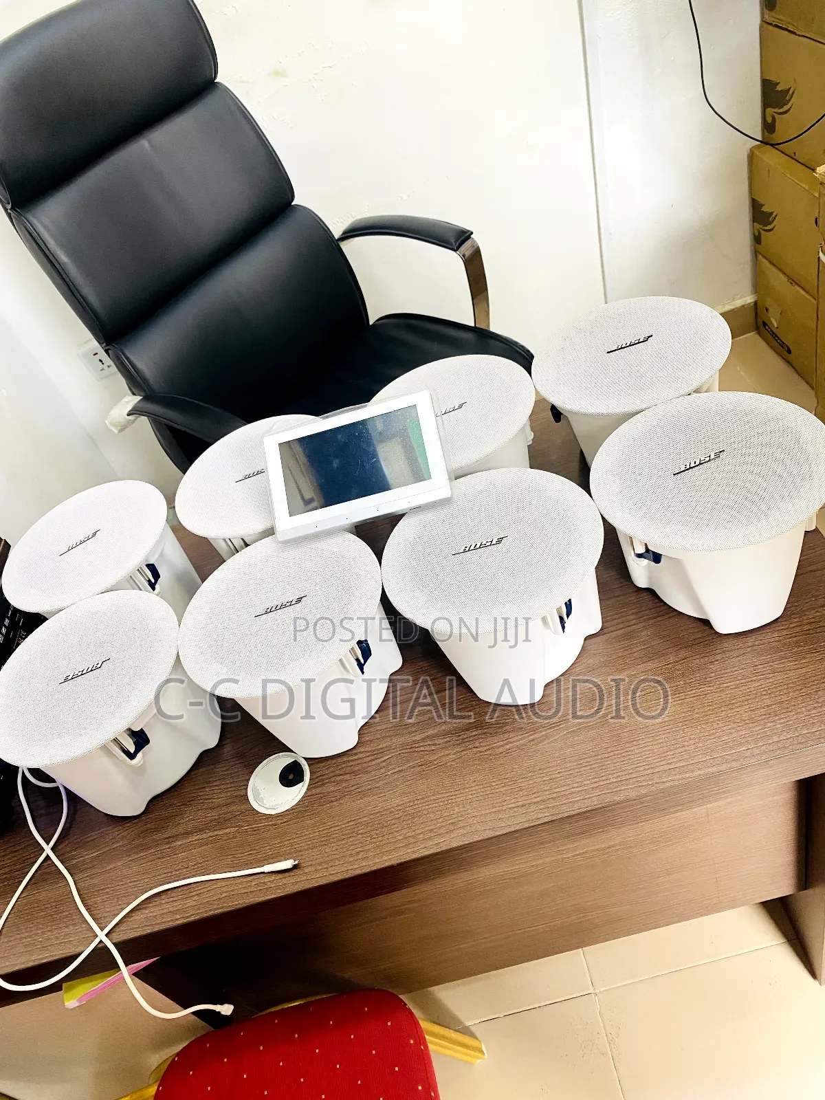 7 Inches Inwall Smart Amplifier Plus 8 Bose Ceiling Speakers