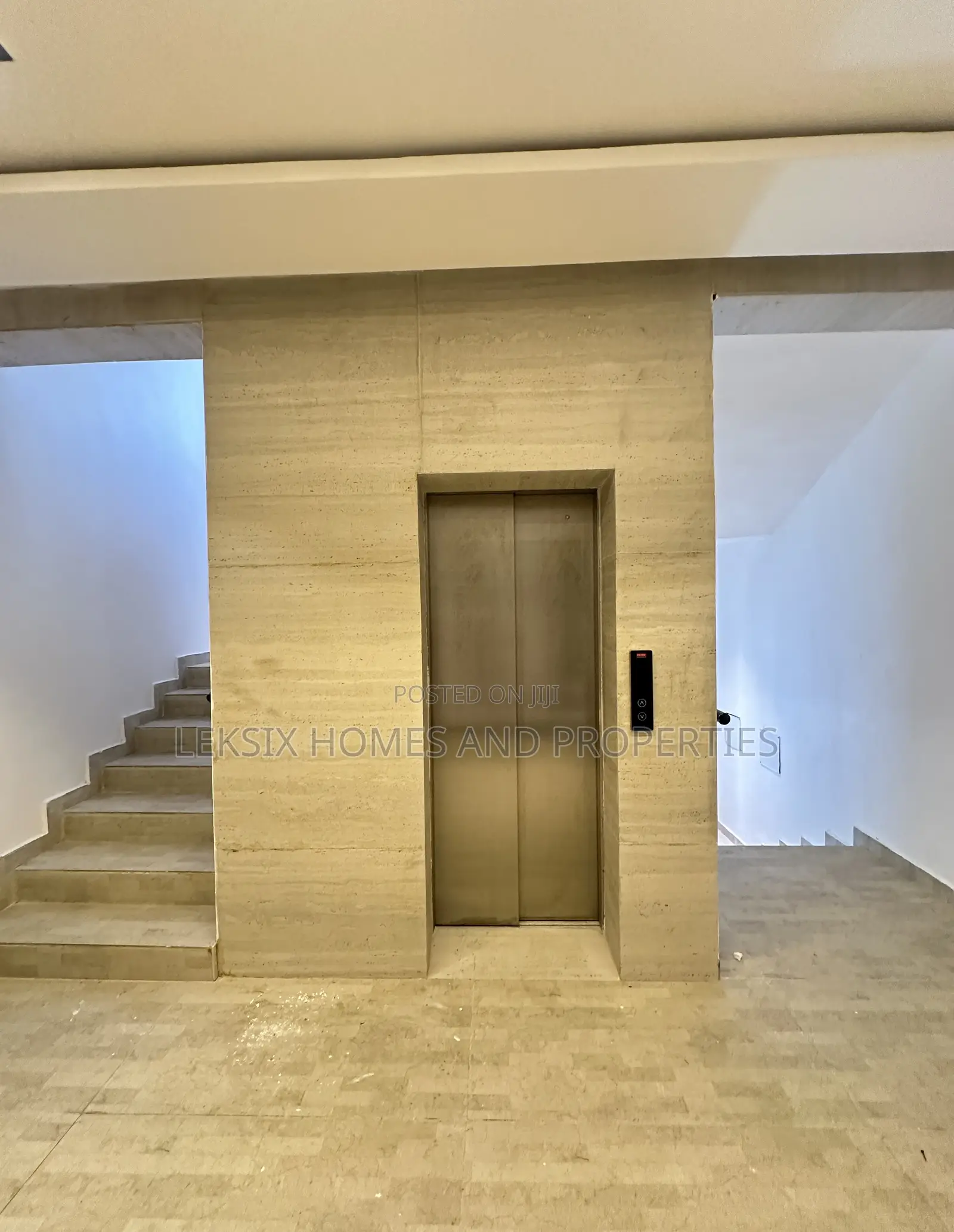 2bdrm Apartment in Strategic Location., Ikate for sale