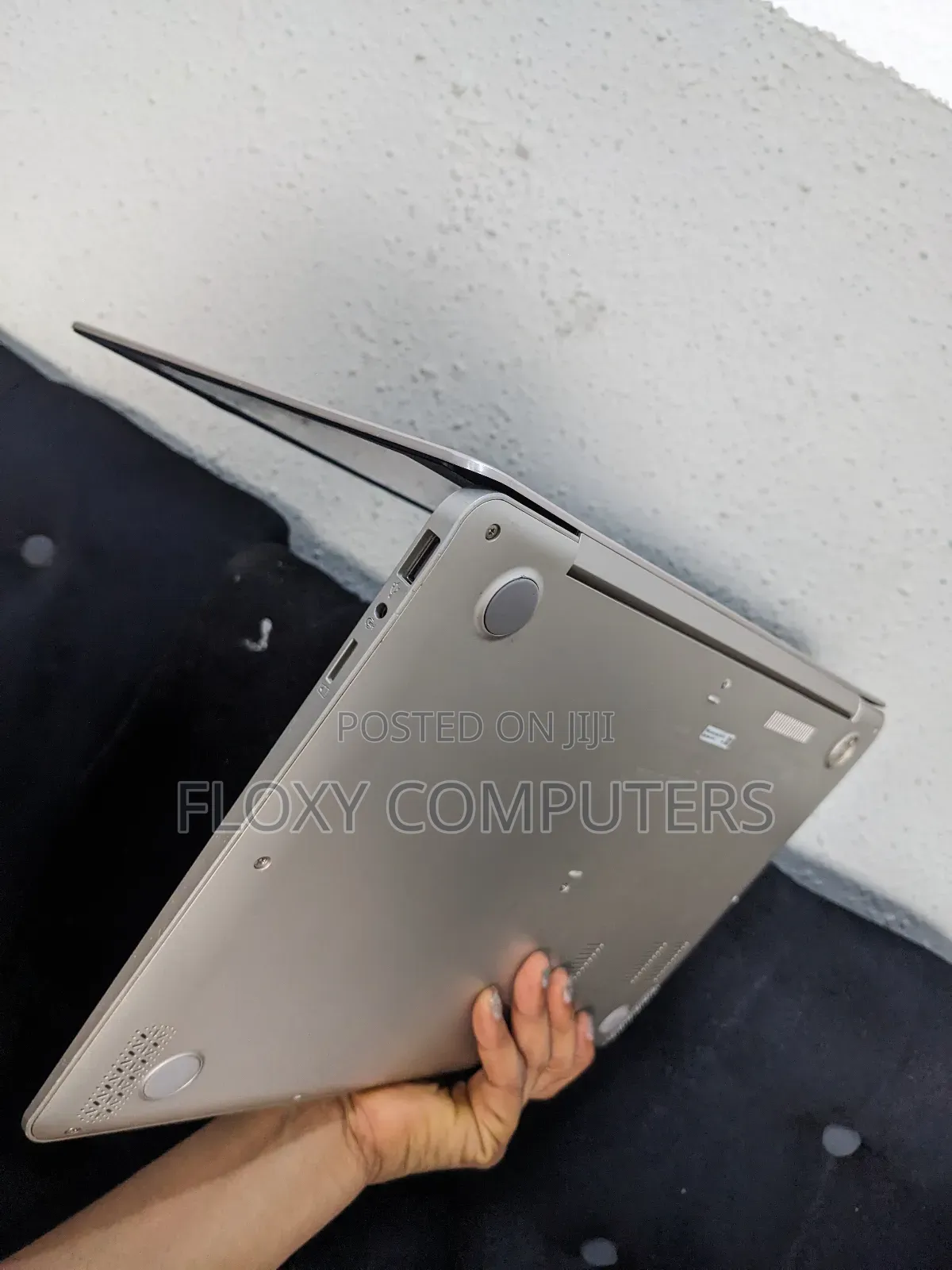 Laptop Asus Q405UA 8GB Intel Core i3 SSD 256GB