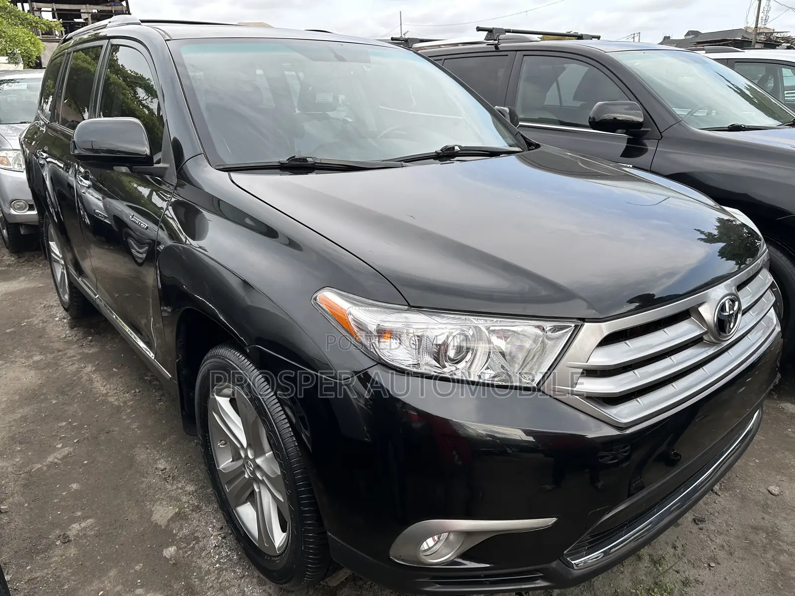 Toyota Highlander Limited 3.5L 2WD 2013 Black