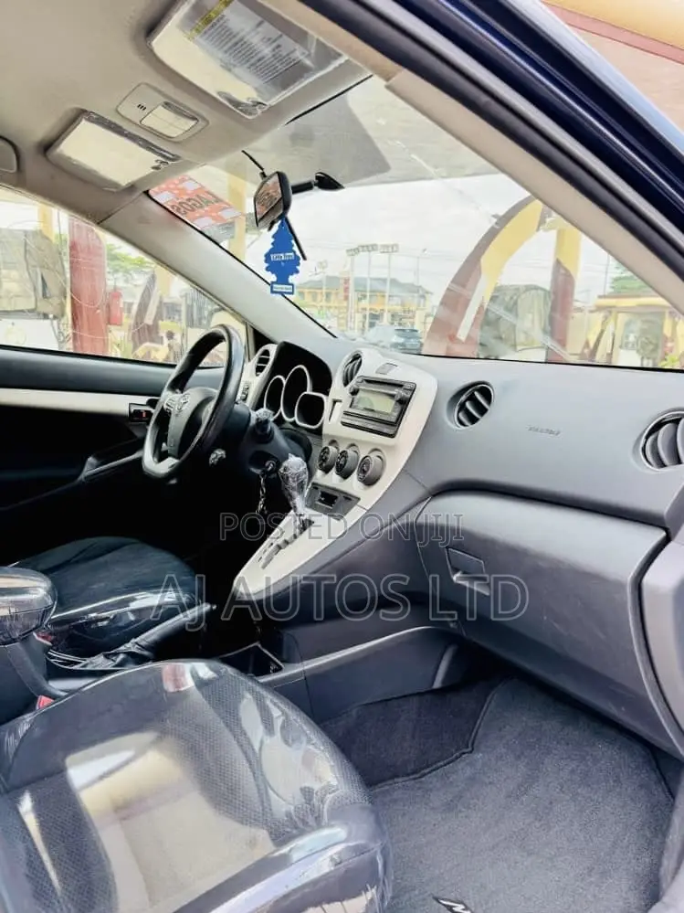Toyota Matrix 2013 Blue