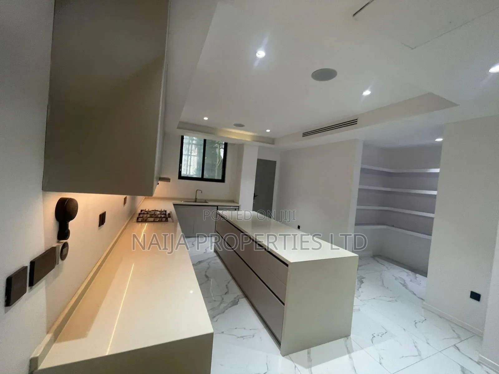 Furnished 4bdrm Apartment in Old Ikoyi for sale