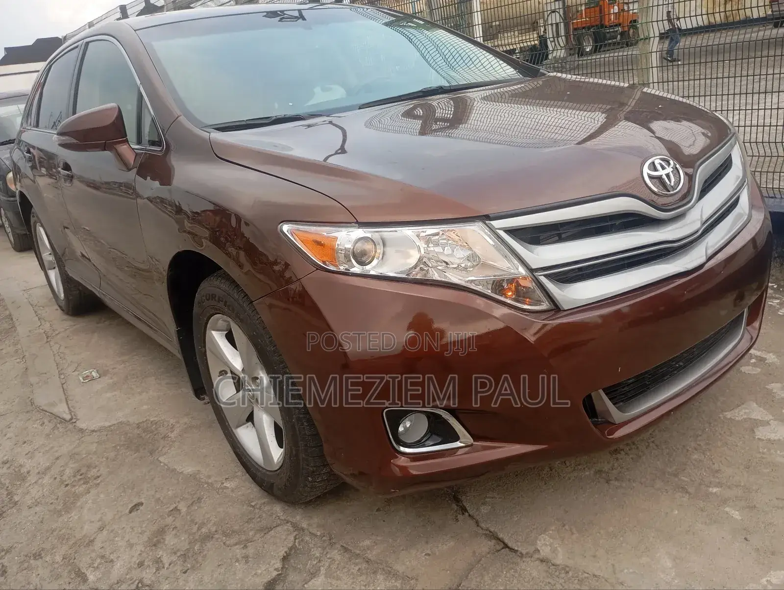 Toyota Venza XLE 4dr Wagon (2.7L 4cyl 6A) 2015 Gold