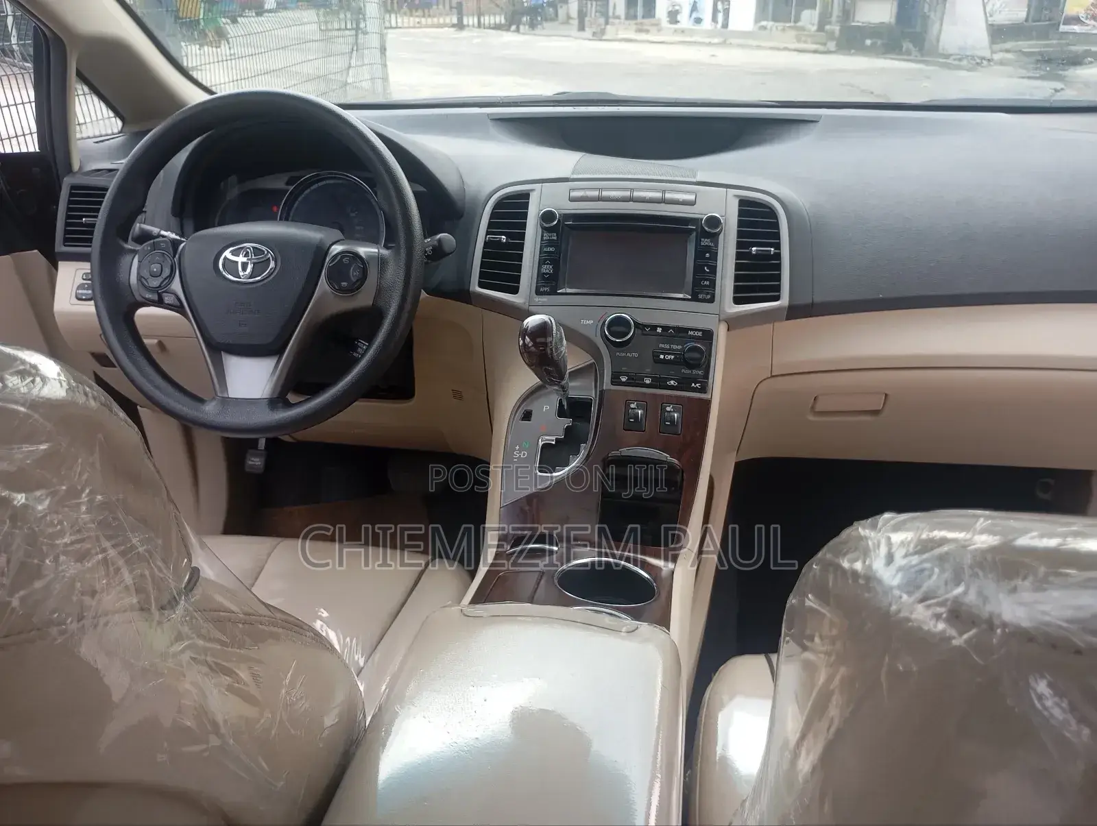 Toyota Venza XLE 4dr Wagon (2.7L 4cyl 6A) 2015 Gold