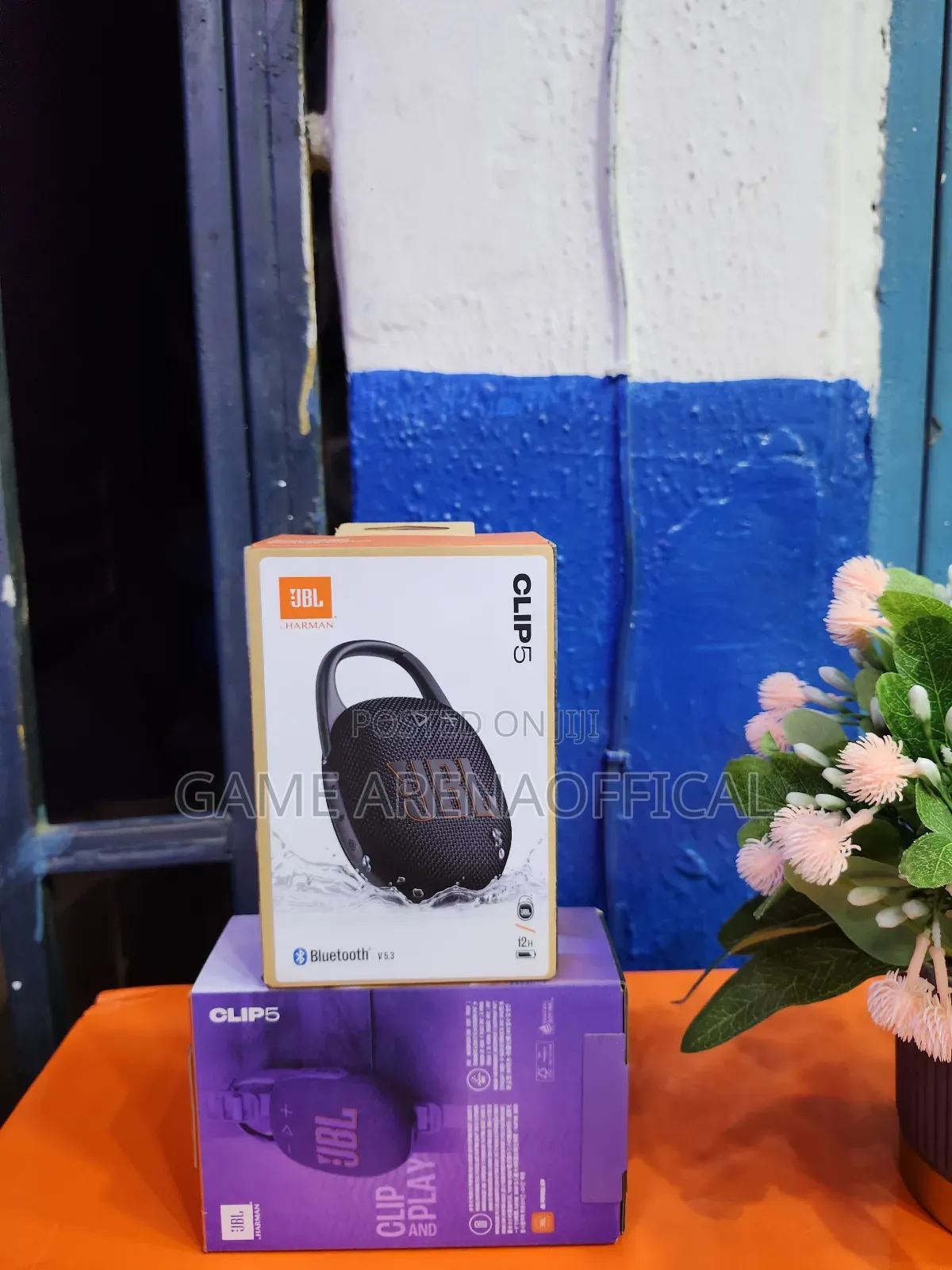 JBL Clip 5 – Loud, Durable Waterproof Portable Speaker