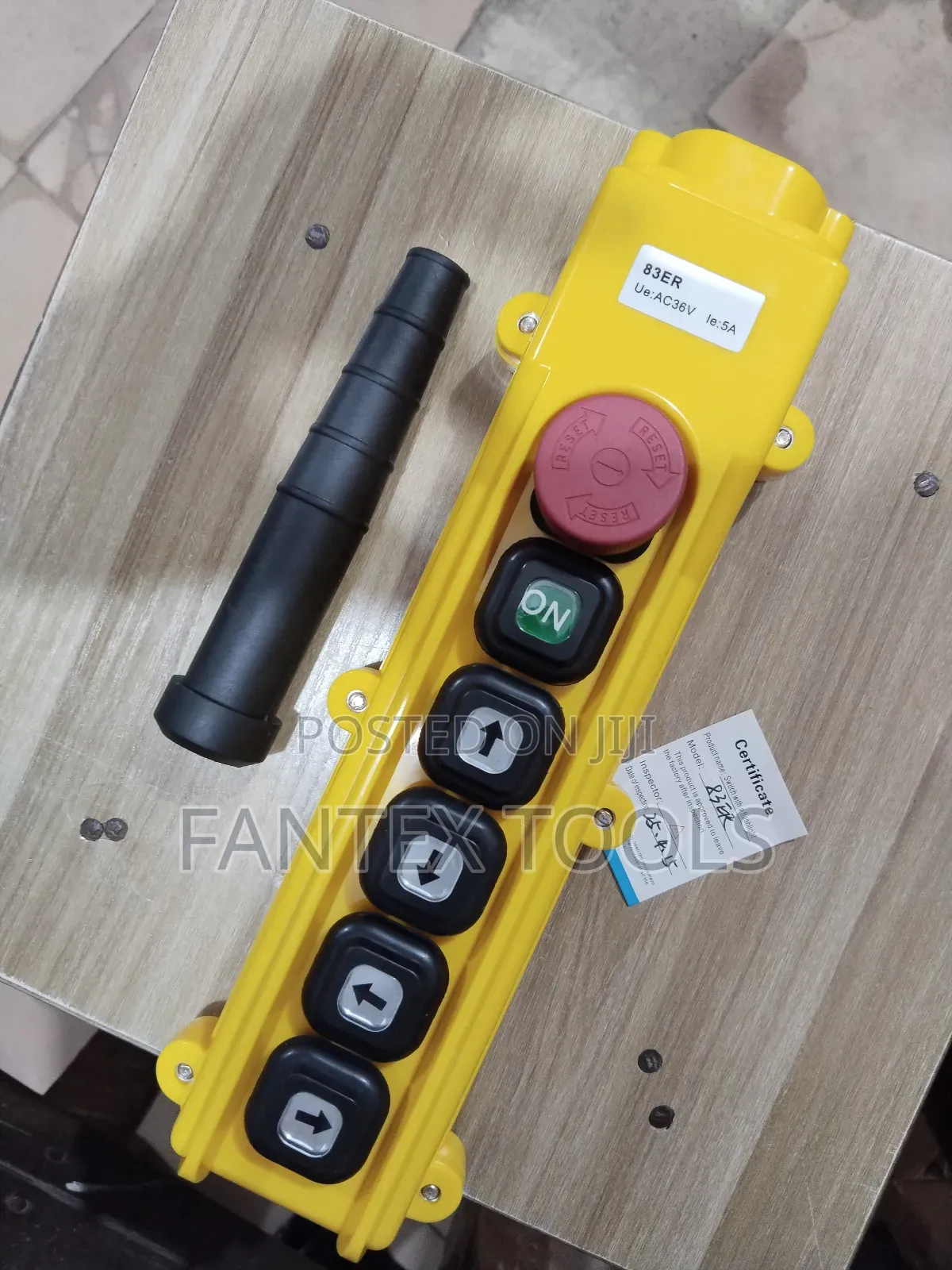 Hoist Push Button Switch.