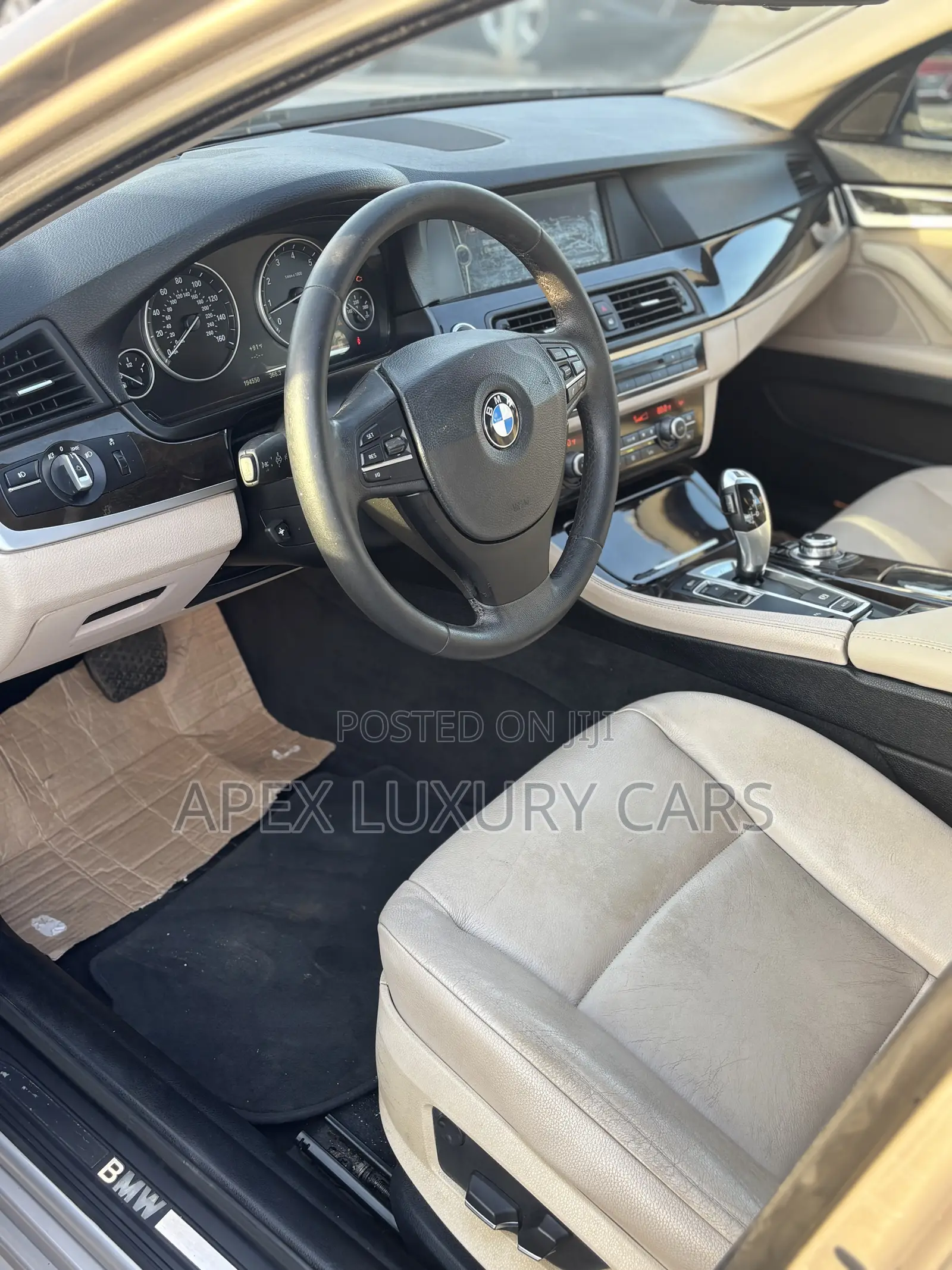 BMW 535i 2019 Gold
