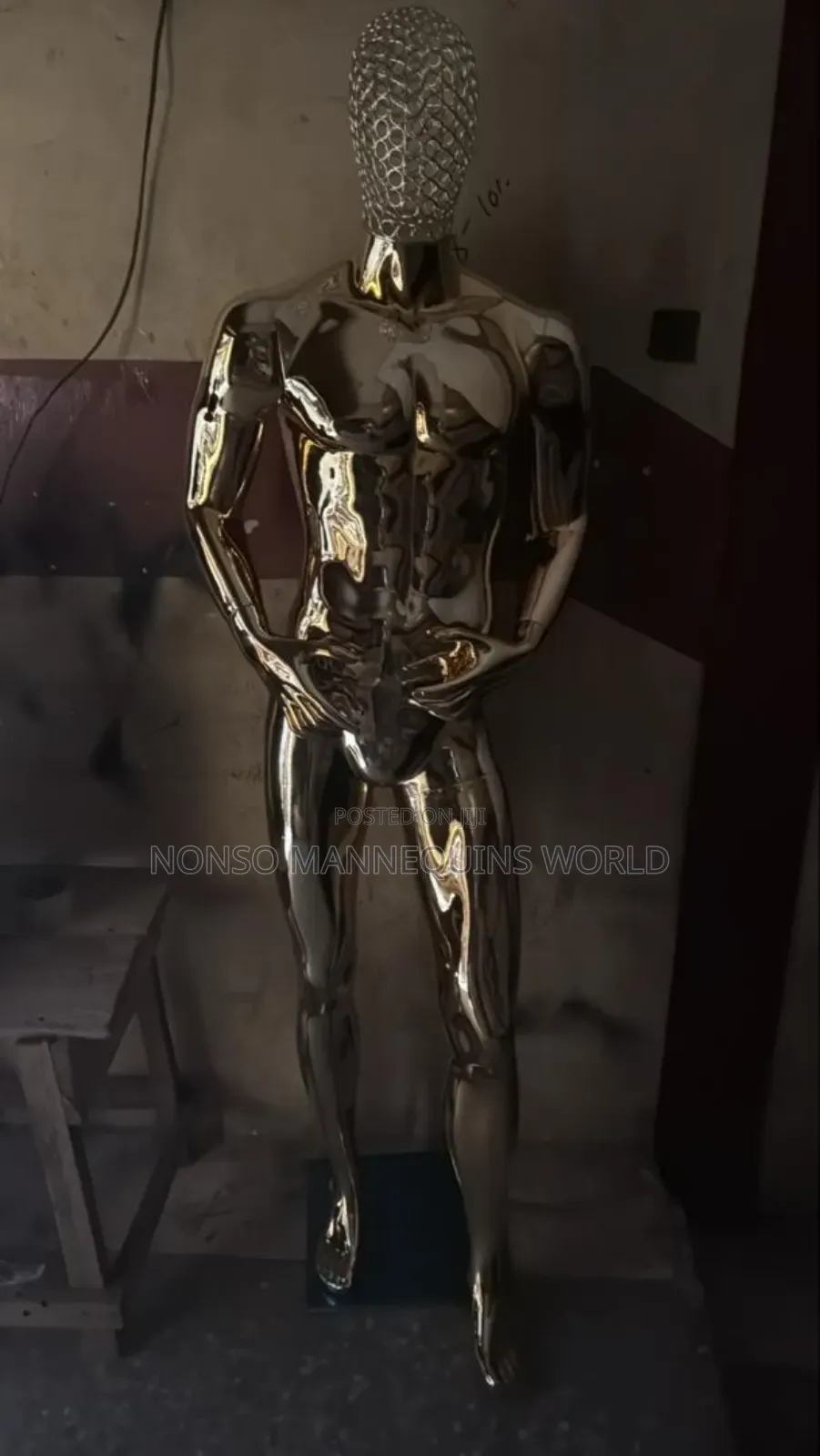 Full Body Gold Male Mannequin With Basket Head