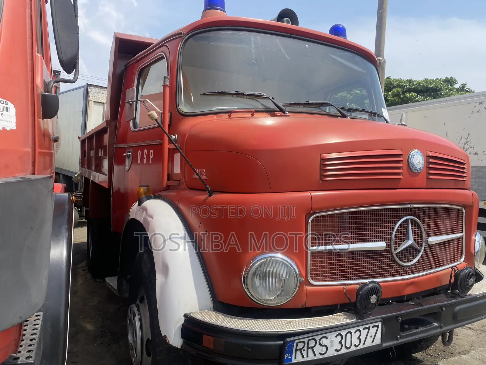 1113 Tipper Dump Truck Fire Service Face