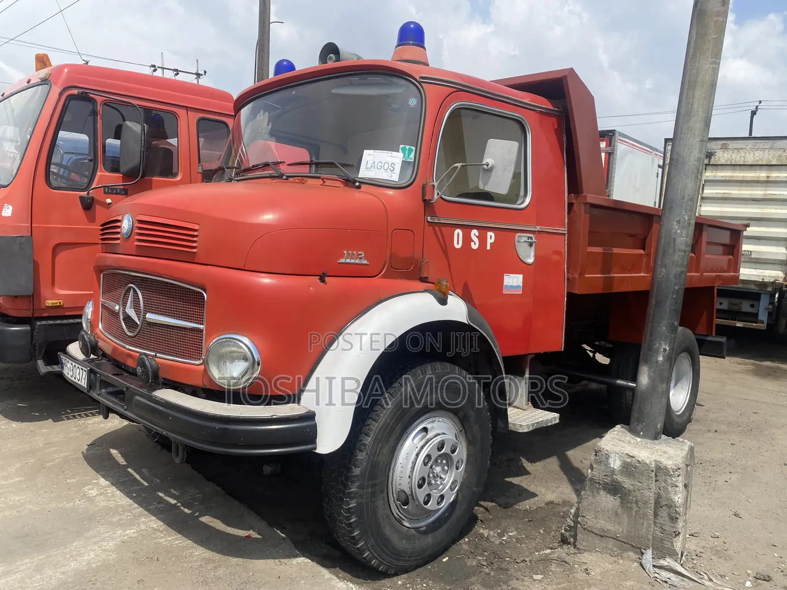 1113 Tipper Dump Truck Fire Service Face