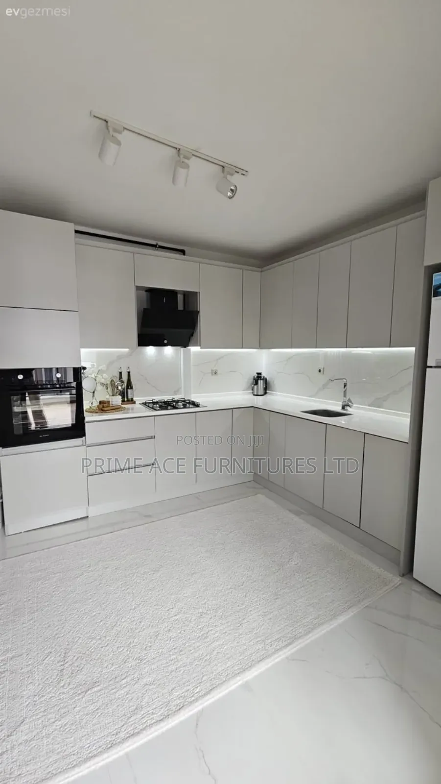 Prime White Kitchen