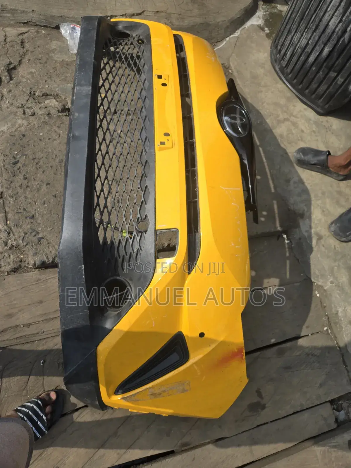 C-Hr 2015 Front Bumper