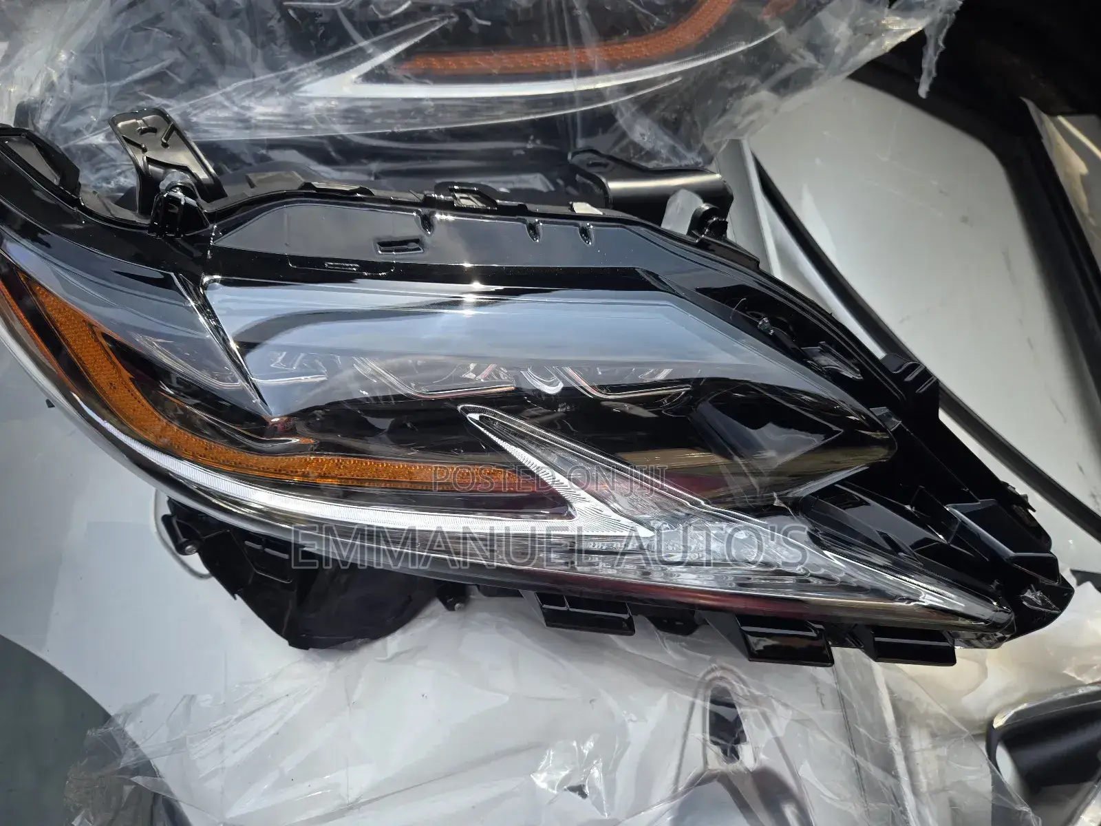 Es350 2017 Headlight