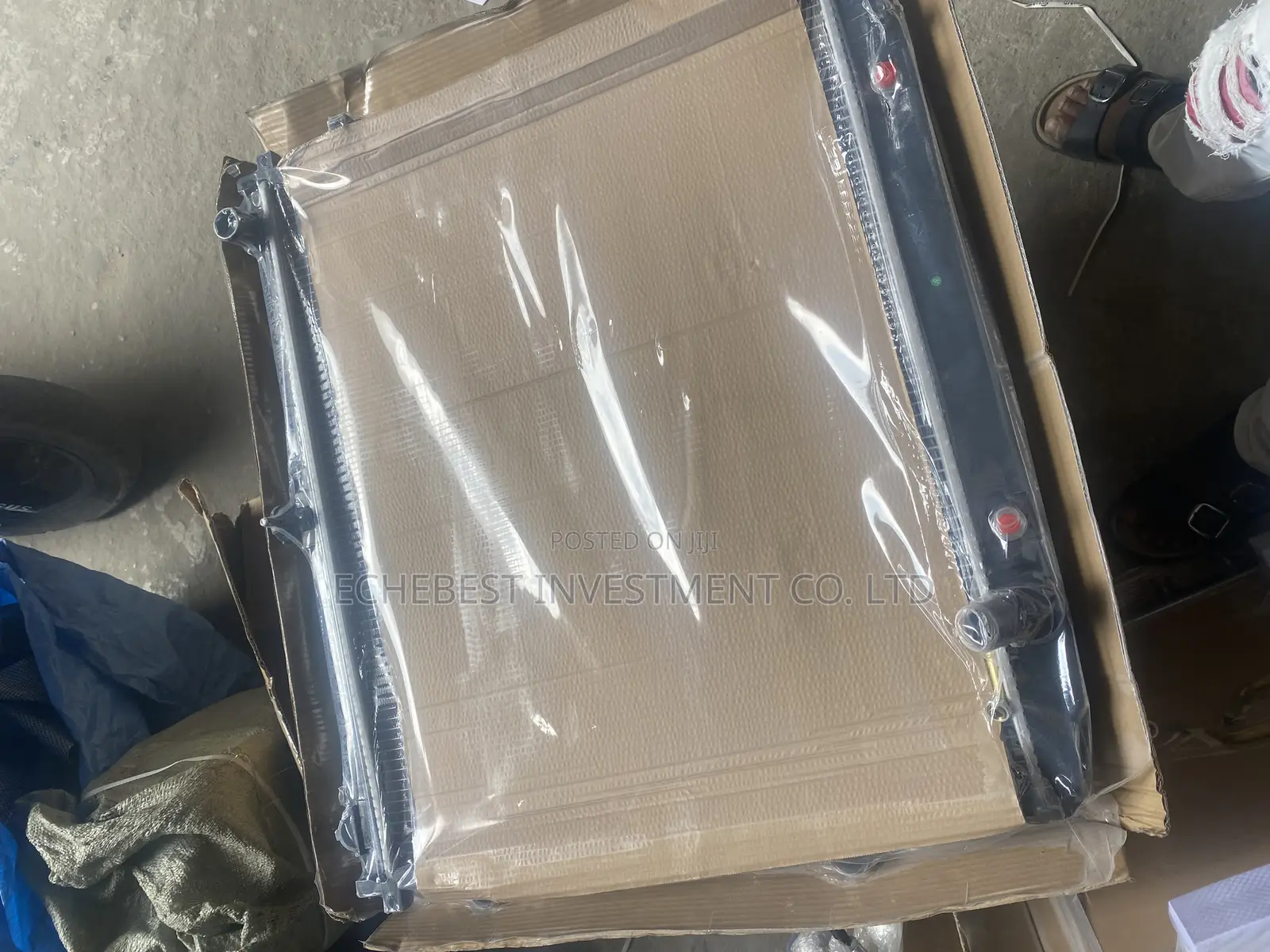 Radiator Land Cruiser 2008, 2009, 2010, 2011, 2012, 2013, V6 Engine