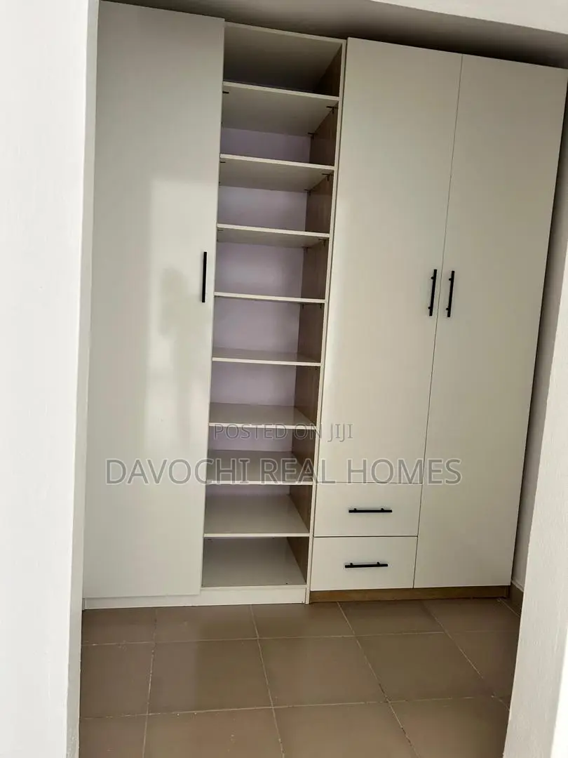 3bdrm Duplex in Fara Park, Lekki Phase 2 for rent