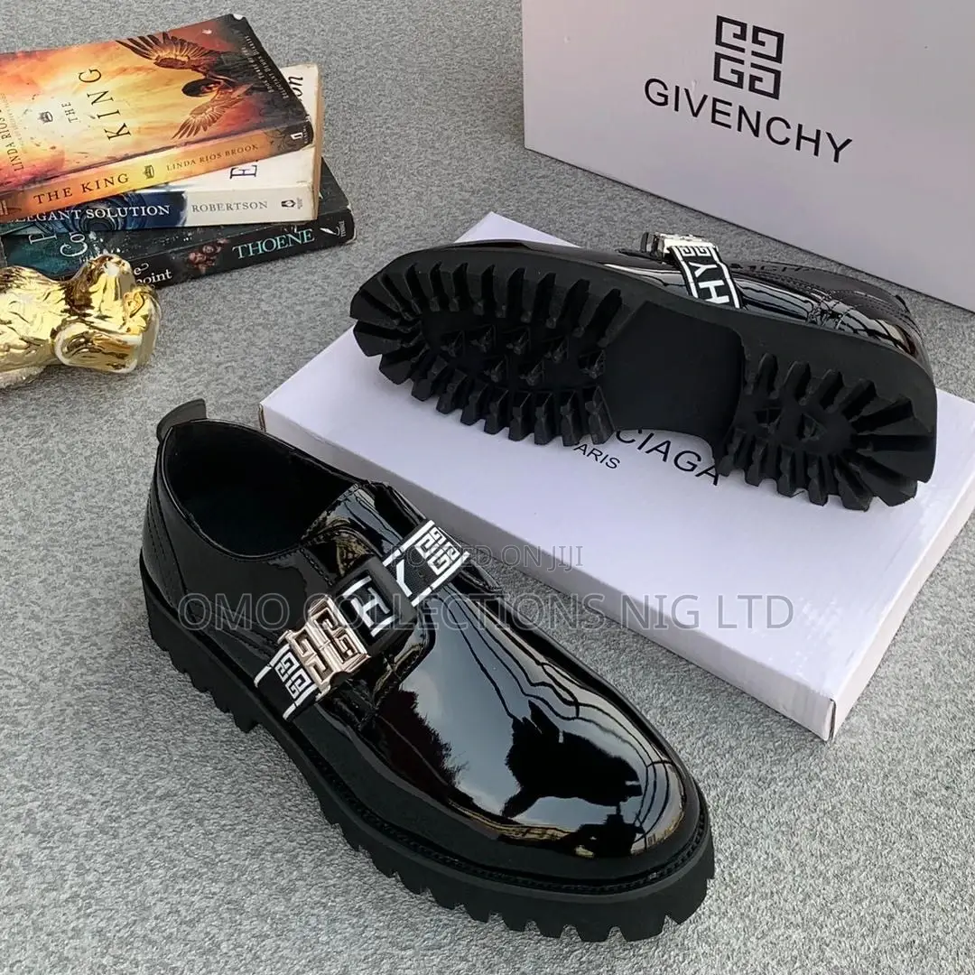 Luxury Givenchy Black Leather Men’S Shoe Fully Boxed