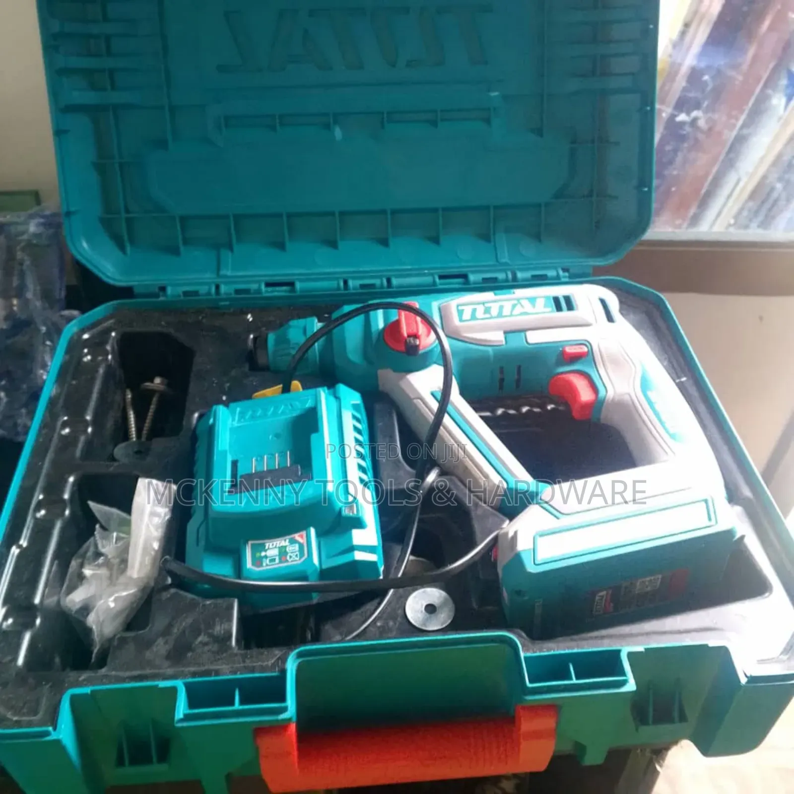 Total 20v Cordless Rotary Hammer (Model Trhli201681)