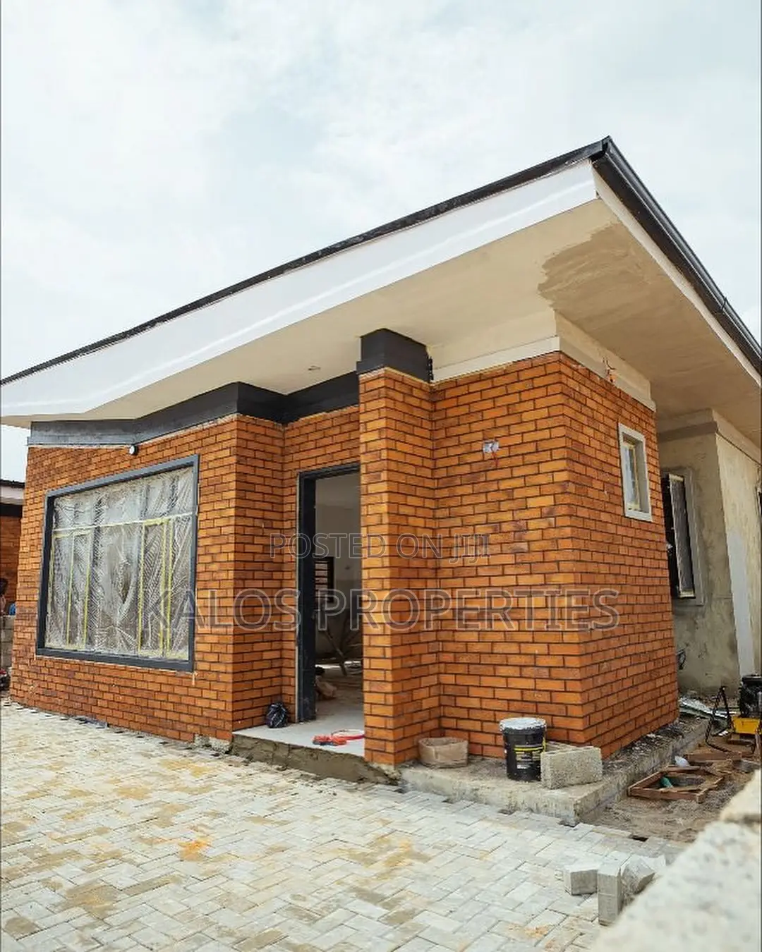 3bdrm Bungalow in Aiyetoro Ibeju Lekki, Elerangbe for sale