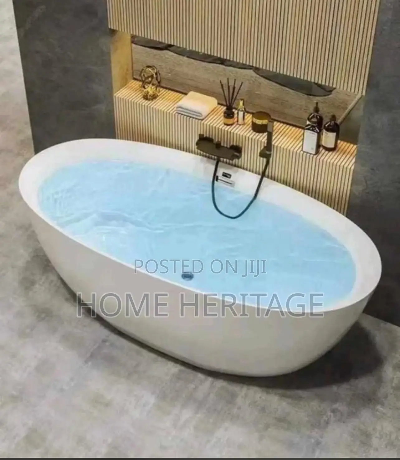 Free Standing Bathtub