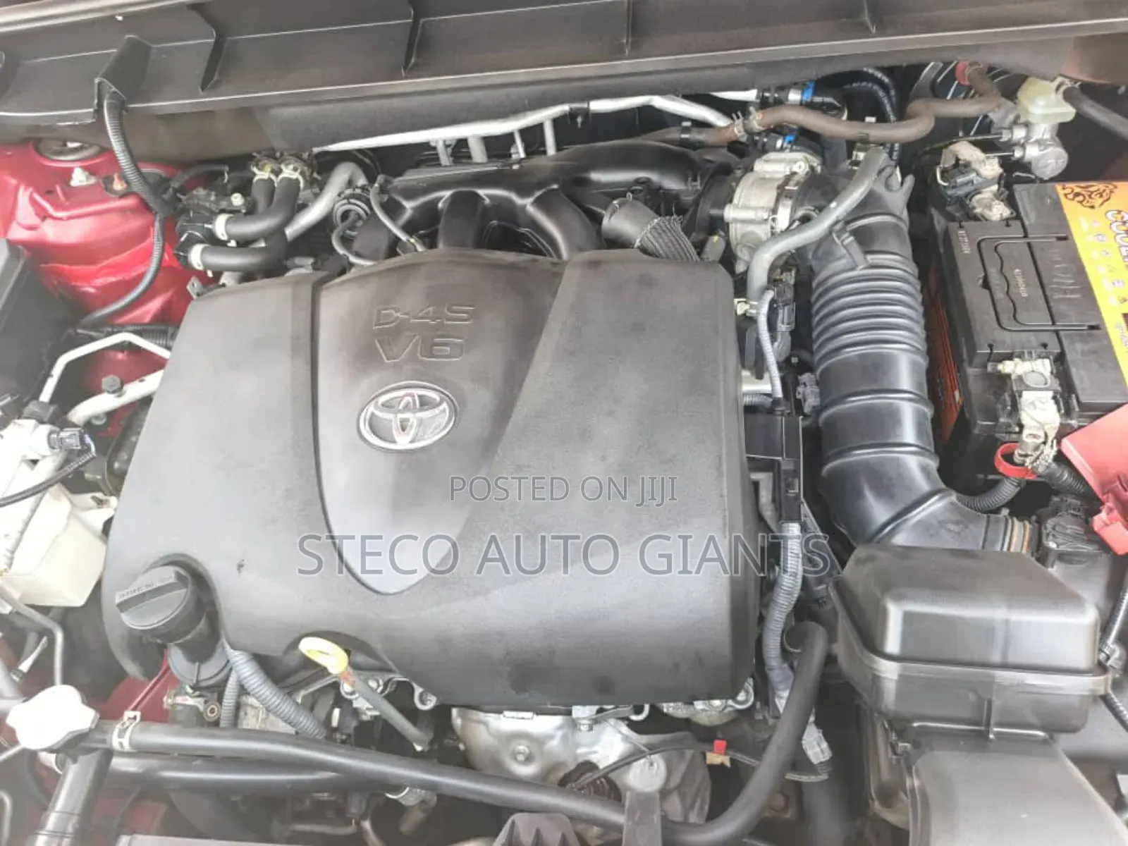 Toyota Highlander XLE 2021 Red