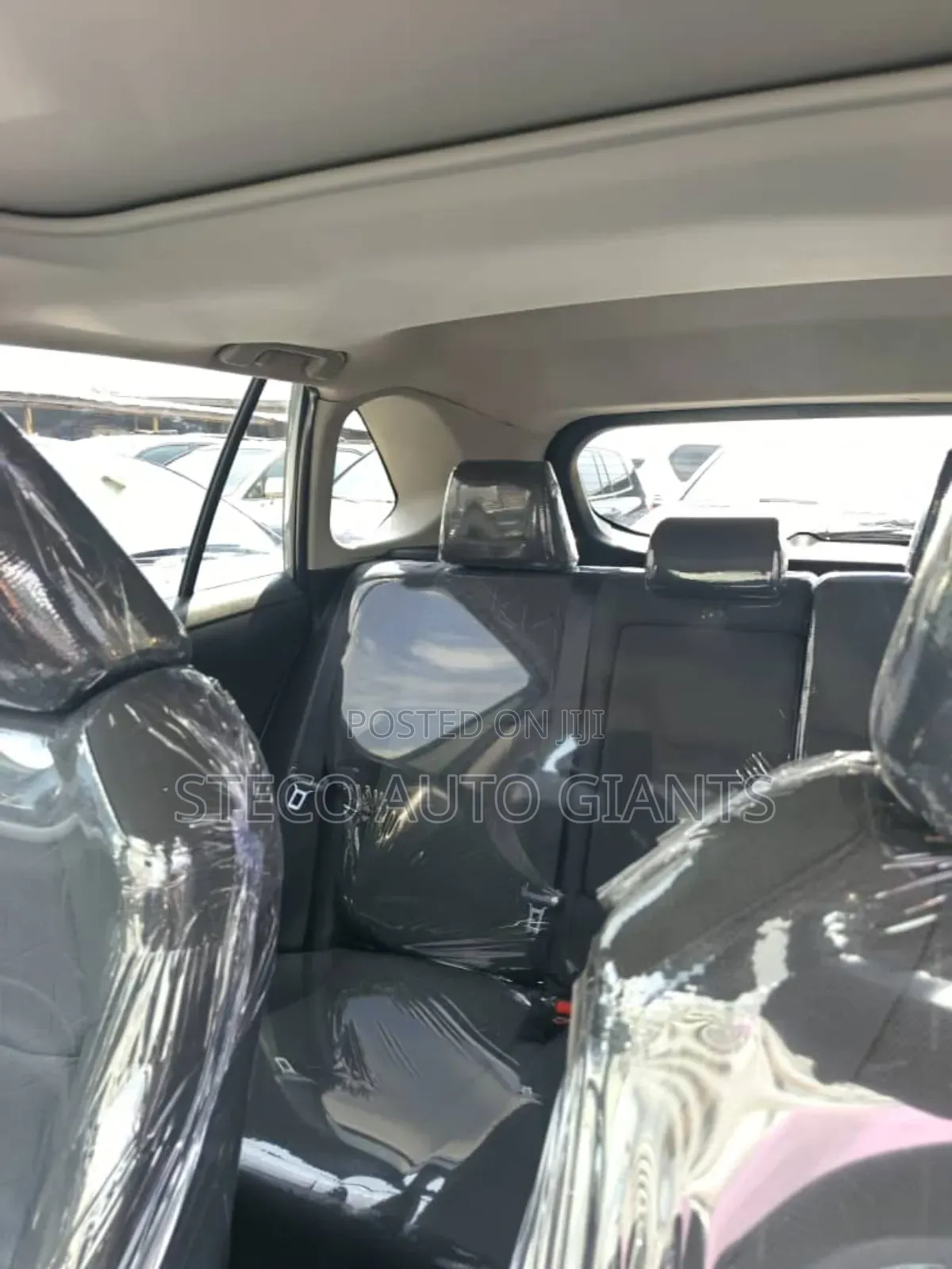 Toyota RAV4 XLE 2022 Gray