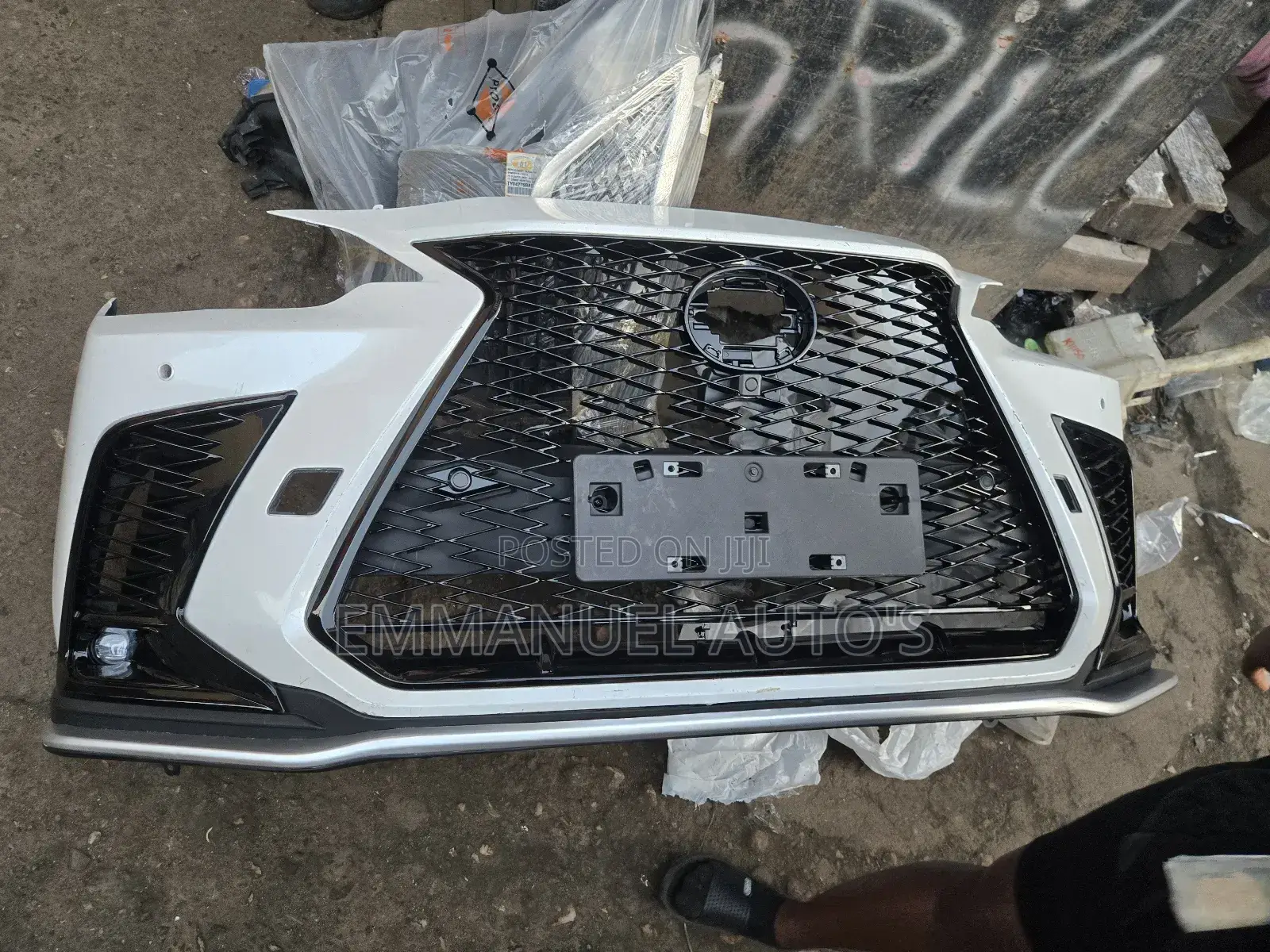 Bumper Nx200 2025
