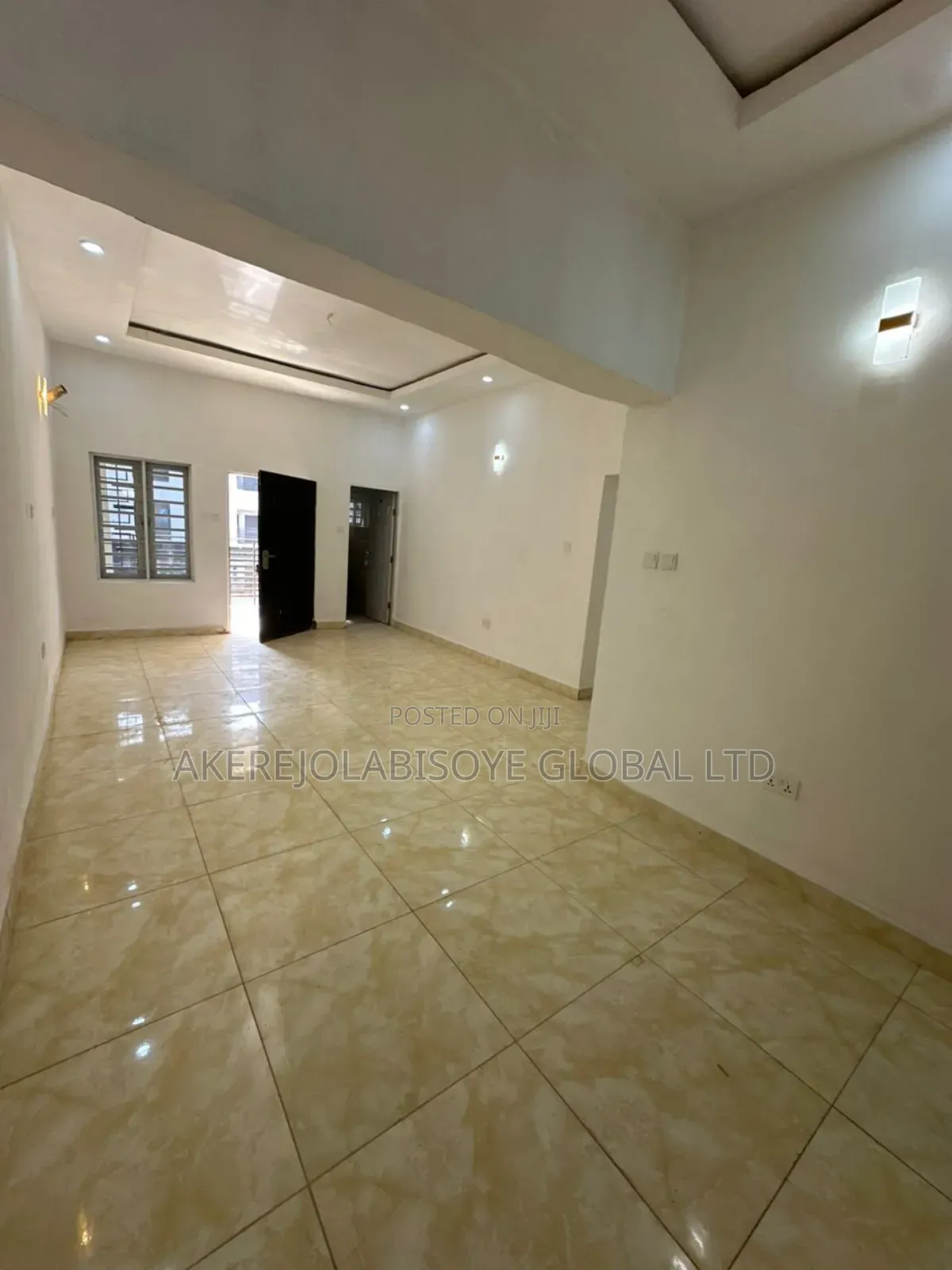 2bdrm Apartment in Durumi Abuja for sale