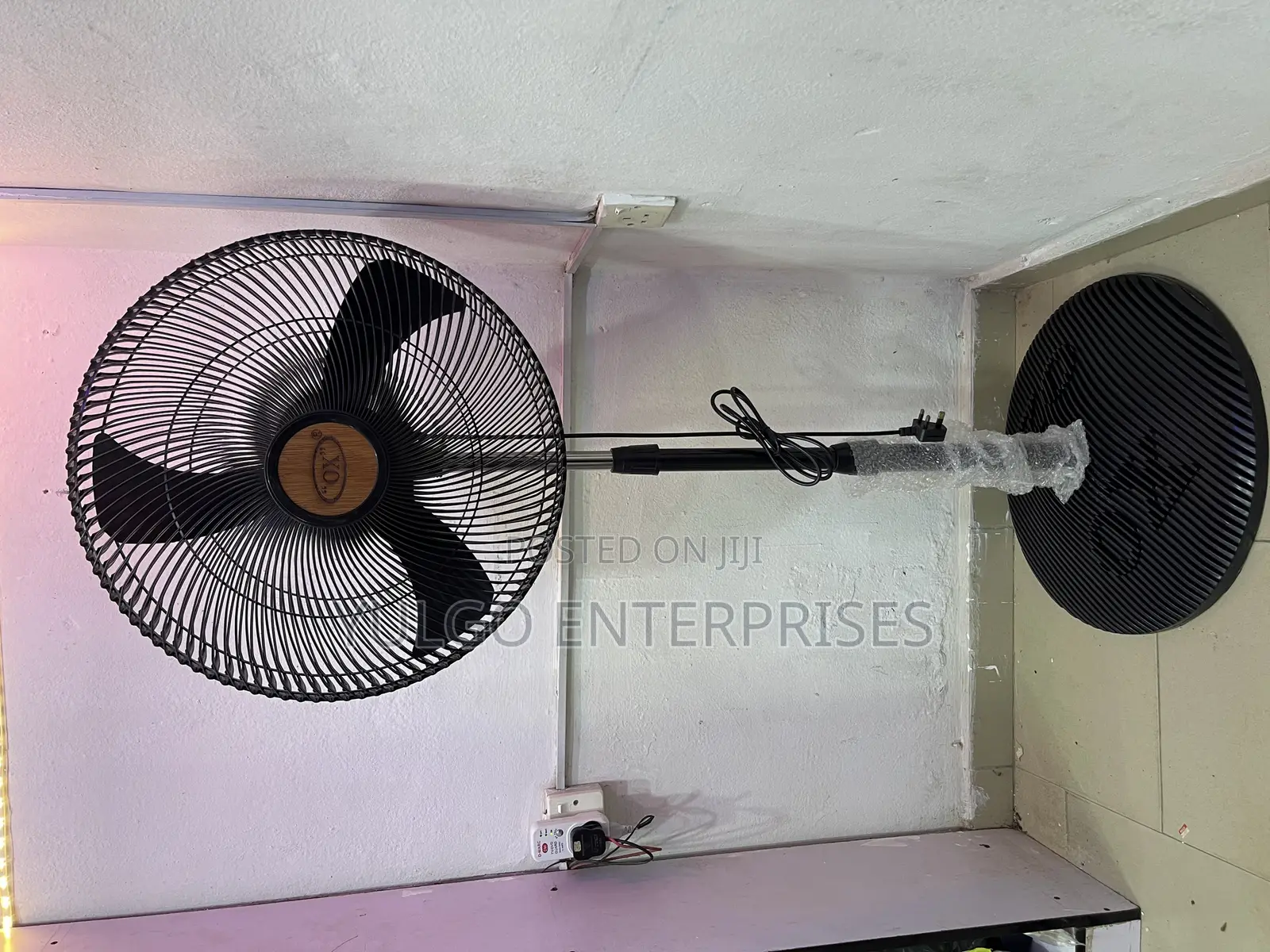 Ox 18” Standing Fan 92w