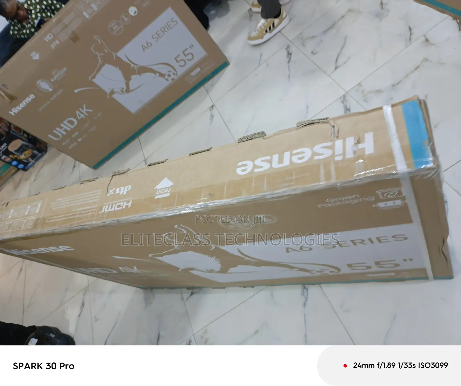 Modern Visionary Hisense 55 Inches Smart Tv