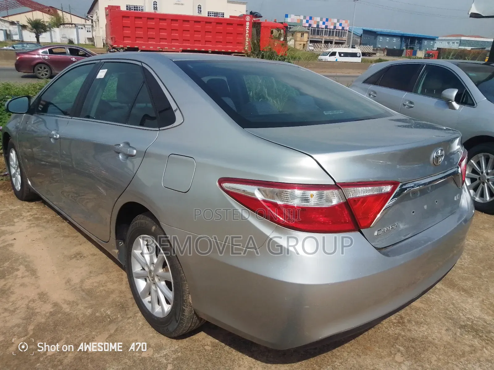Toyota Camry LE 4dr Sedan (2.5L 4cyl 6A) 2015 Silver
