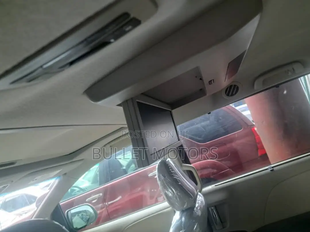 Toyota Sienna XLE AWD 7-Passenger 2013 Red