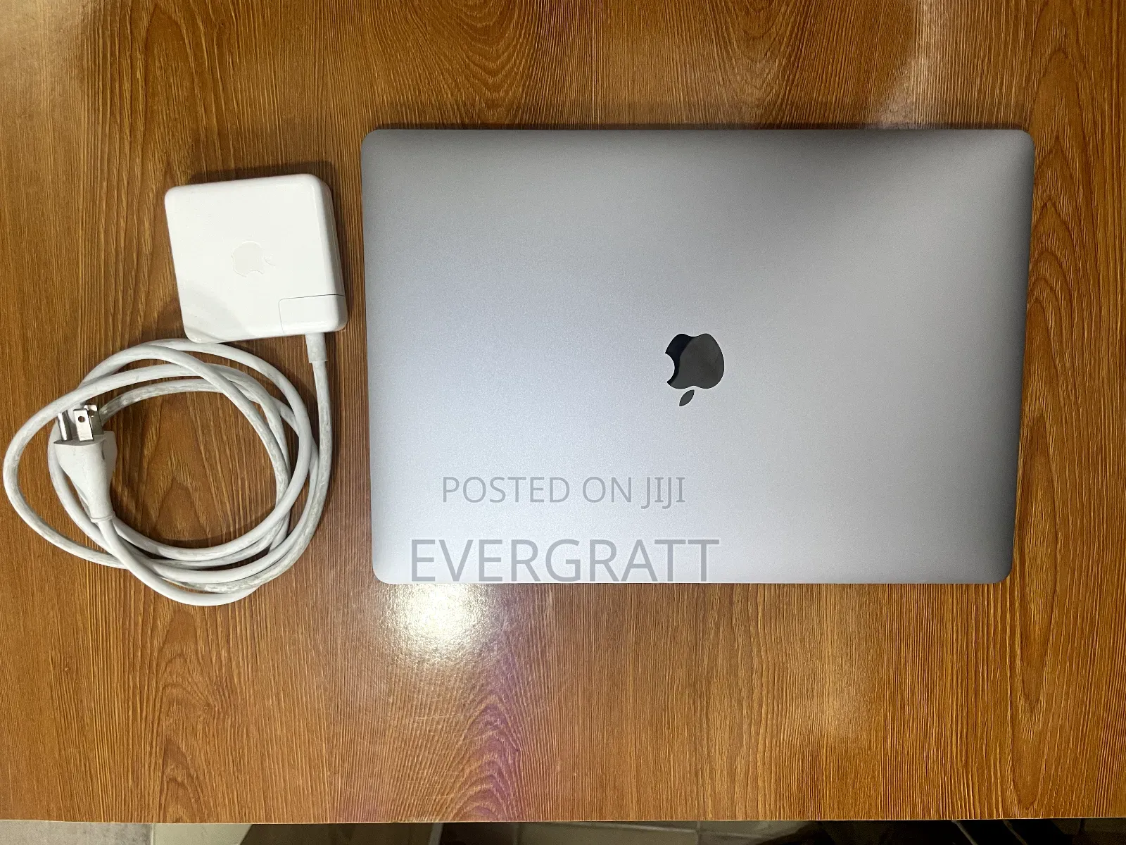 Laptop Apple MacBook Pro 2017 16GB Intel Core i7 SSD 1T