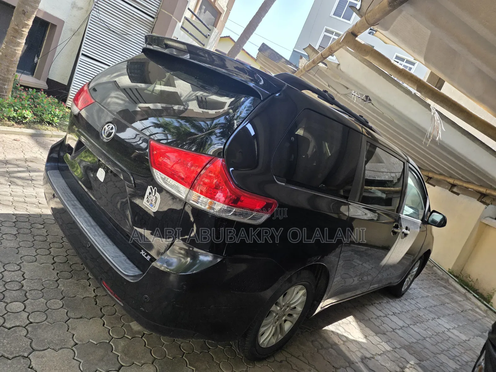Toyota Sienna 2012 Black