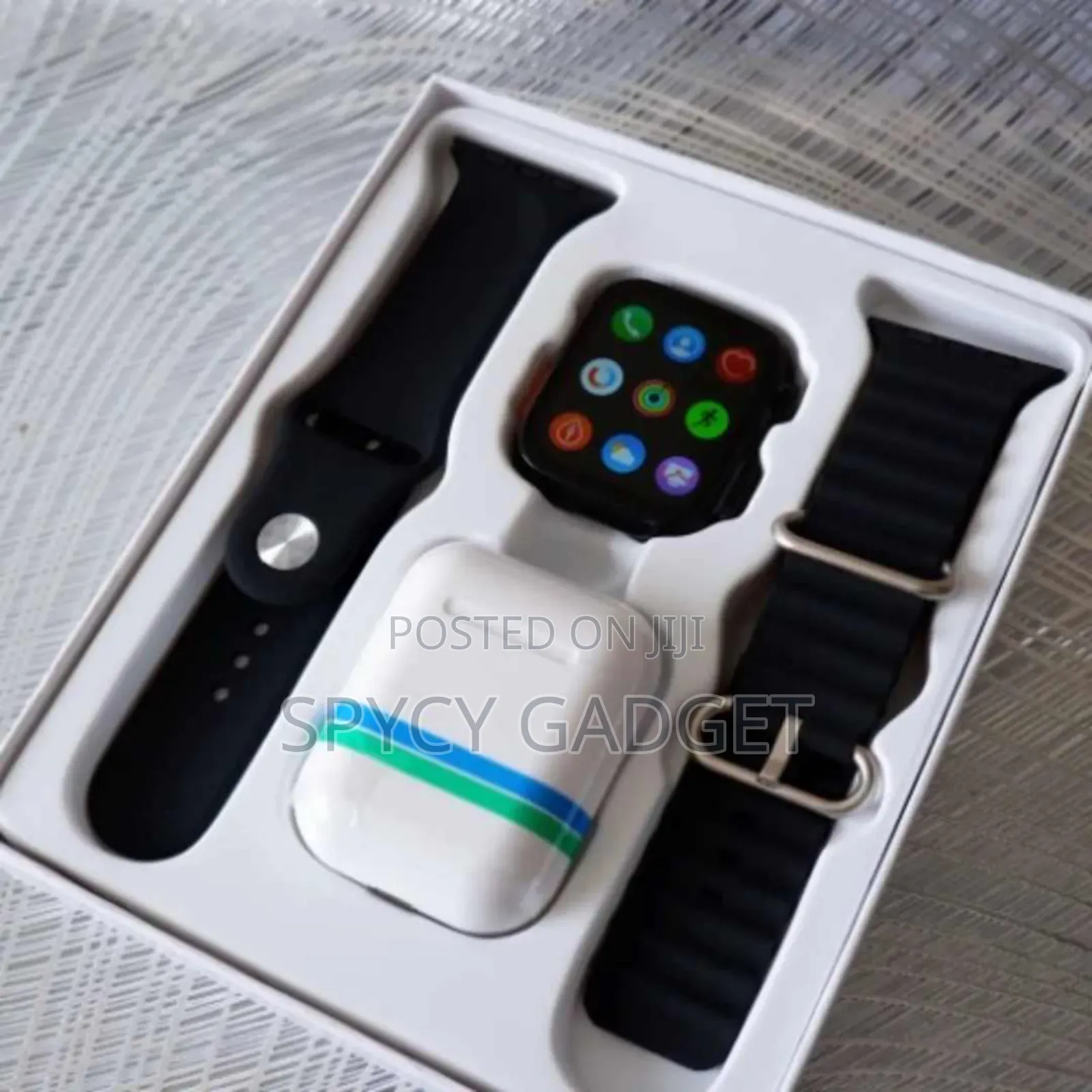 I8 Ultra Smart Watch and Earbuds Combo Set
