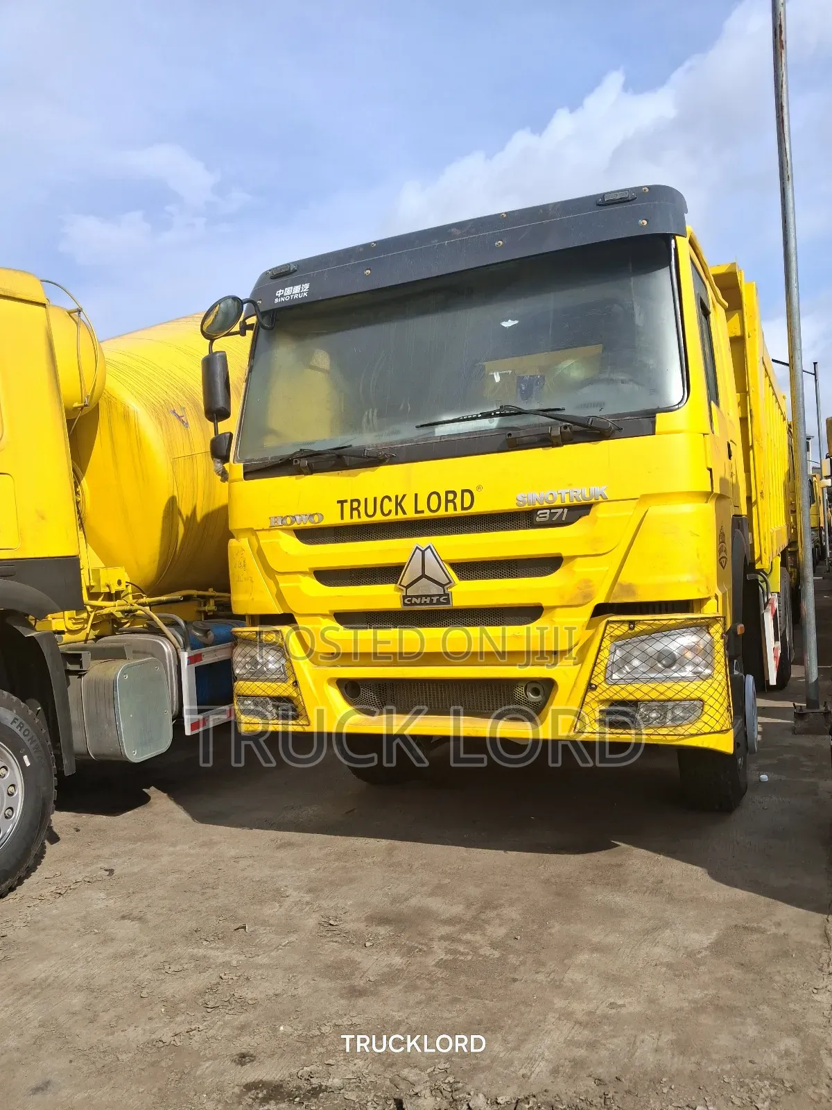 2021 Dump Truck