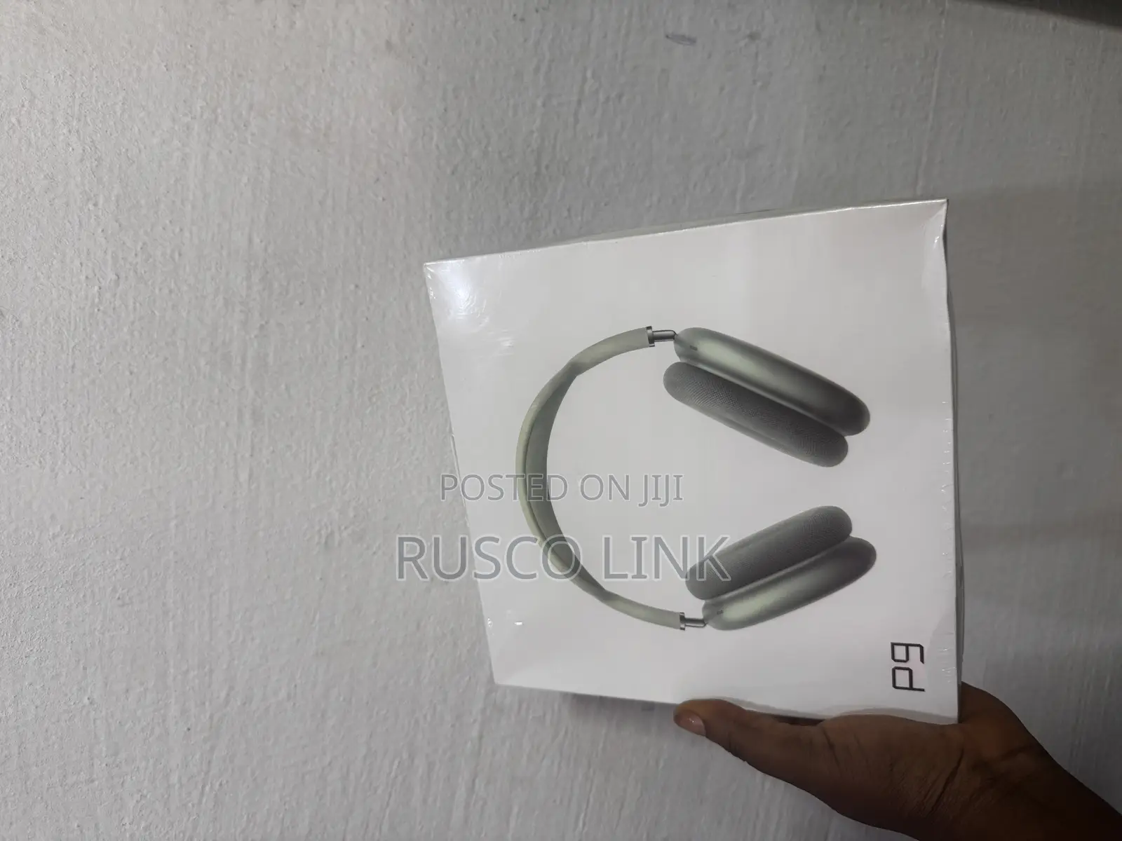 P9 Headset