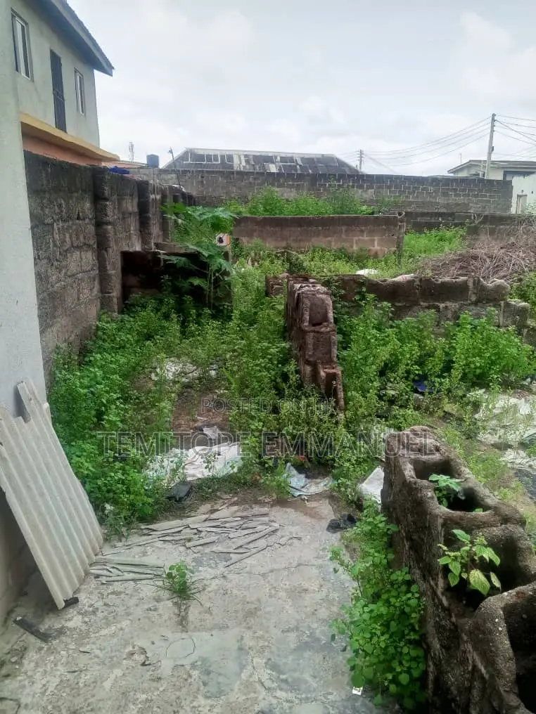 Standard Full Plot of Land Suitable for Diverse Purpose