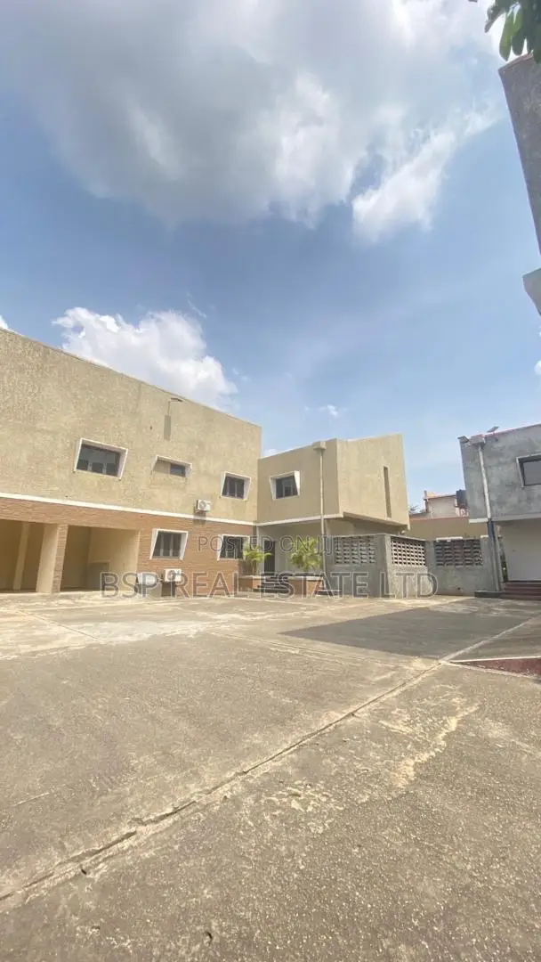 5bdrm Duplex in Maitama for rent