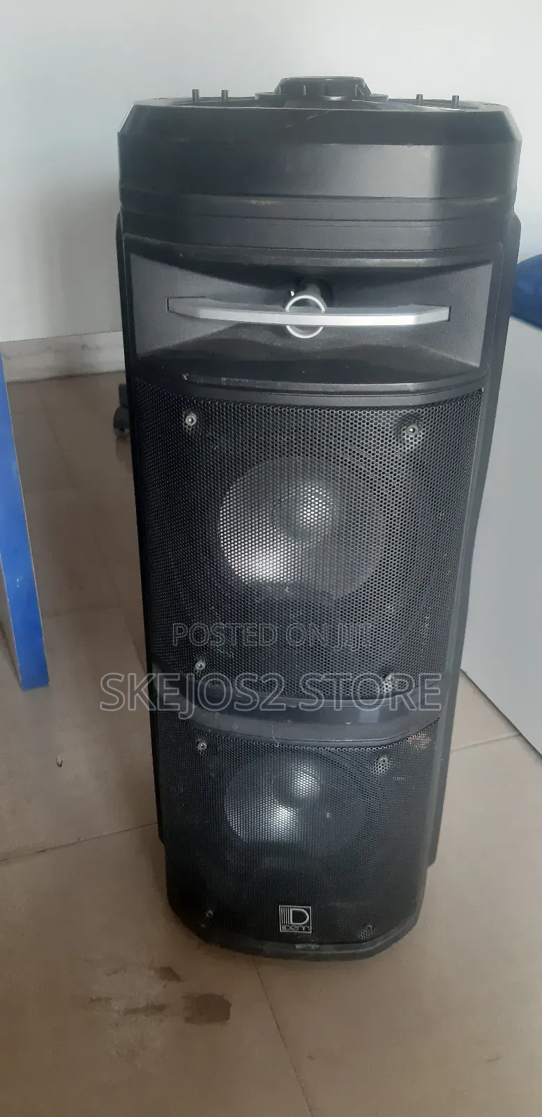 Dennis Se-606ur Ac/Dc Portable Bluetooth Speaker