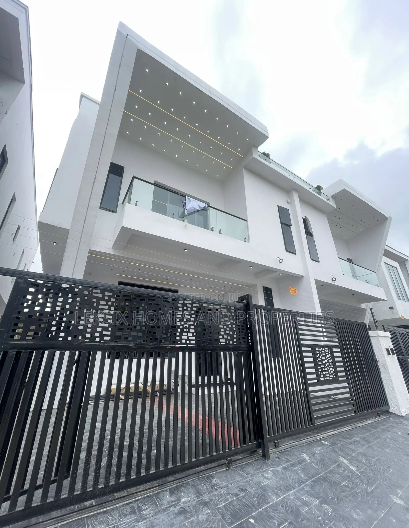 4bdrm Duplex in A Well Secured, Ado / Ajah for sale