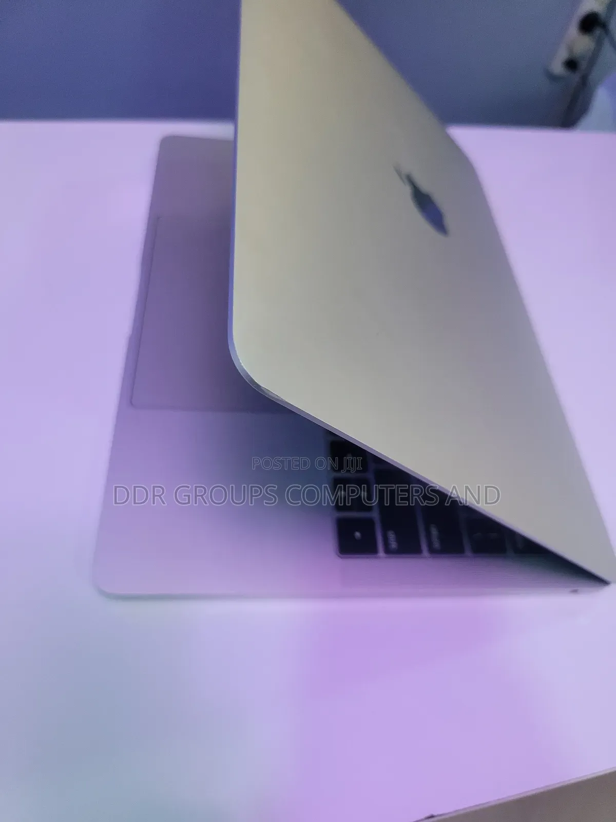 Laptop Apple MacBook Pro 2019 8GB Intel Core I5 SSD 128GB