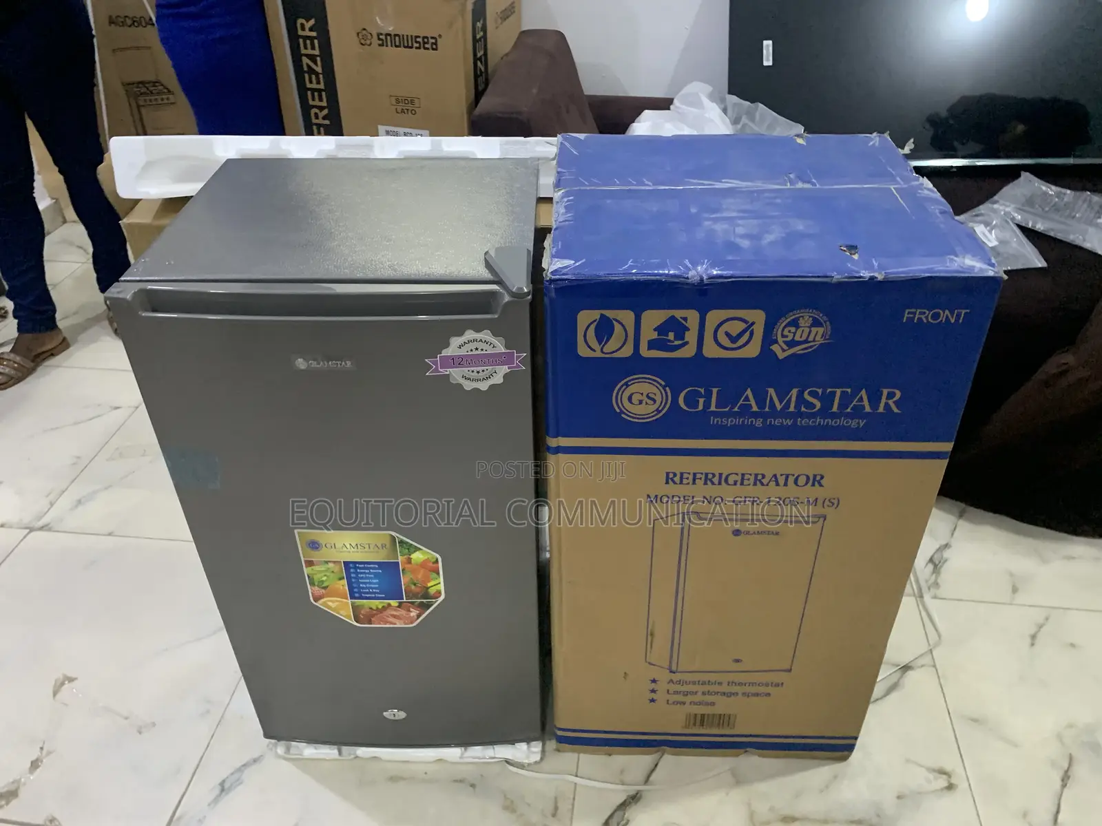 Glamstar GFR-120s-M 90 L Refrigerator – Modern Compact Design