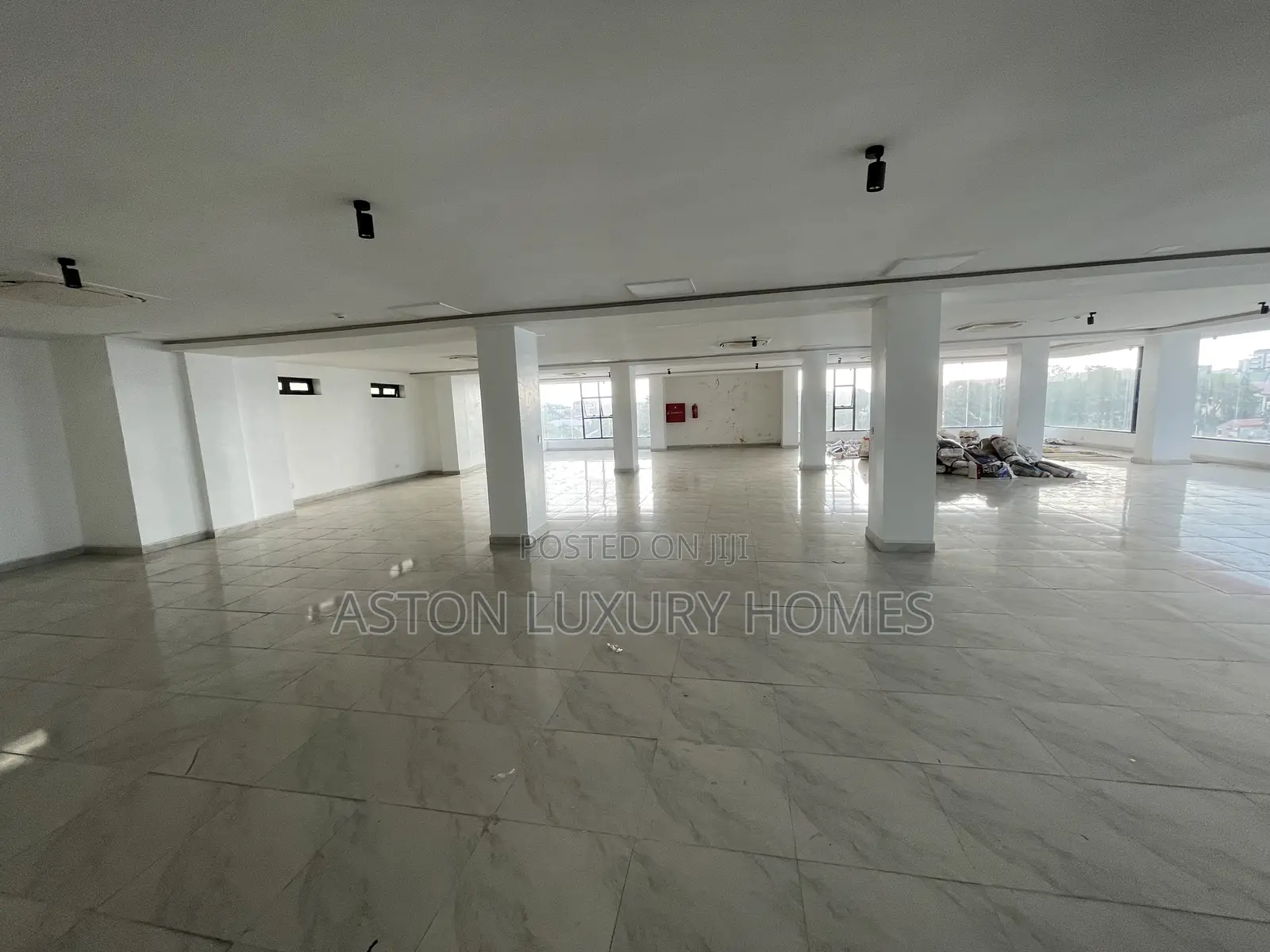 Massive Work/Business Space 490sqm