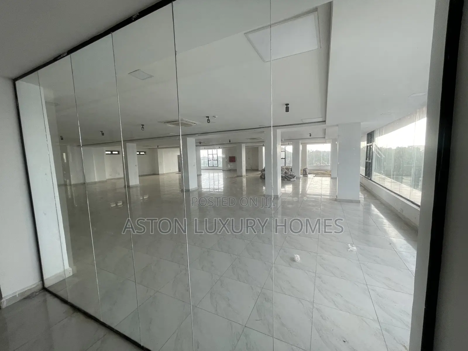 Massive Work/Business Space 490sqm