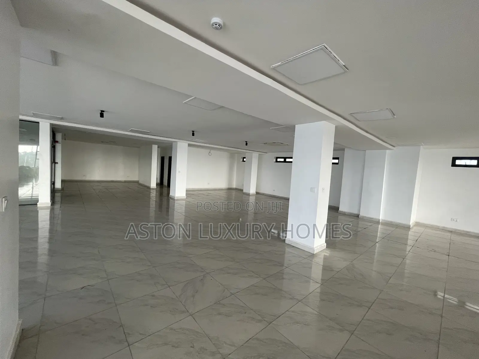 Massive Work/Business Space 490sqm